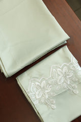 Bedsheets-Queen Silky lace bedsheets