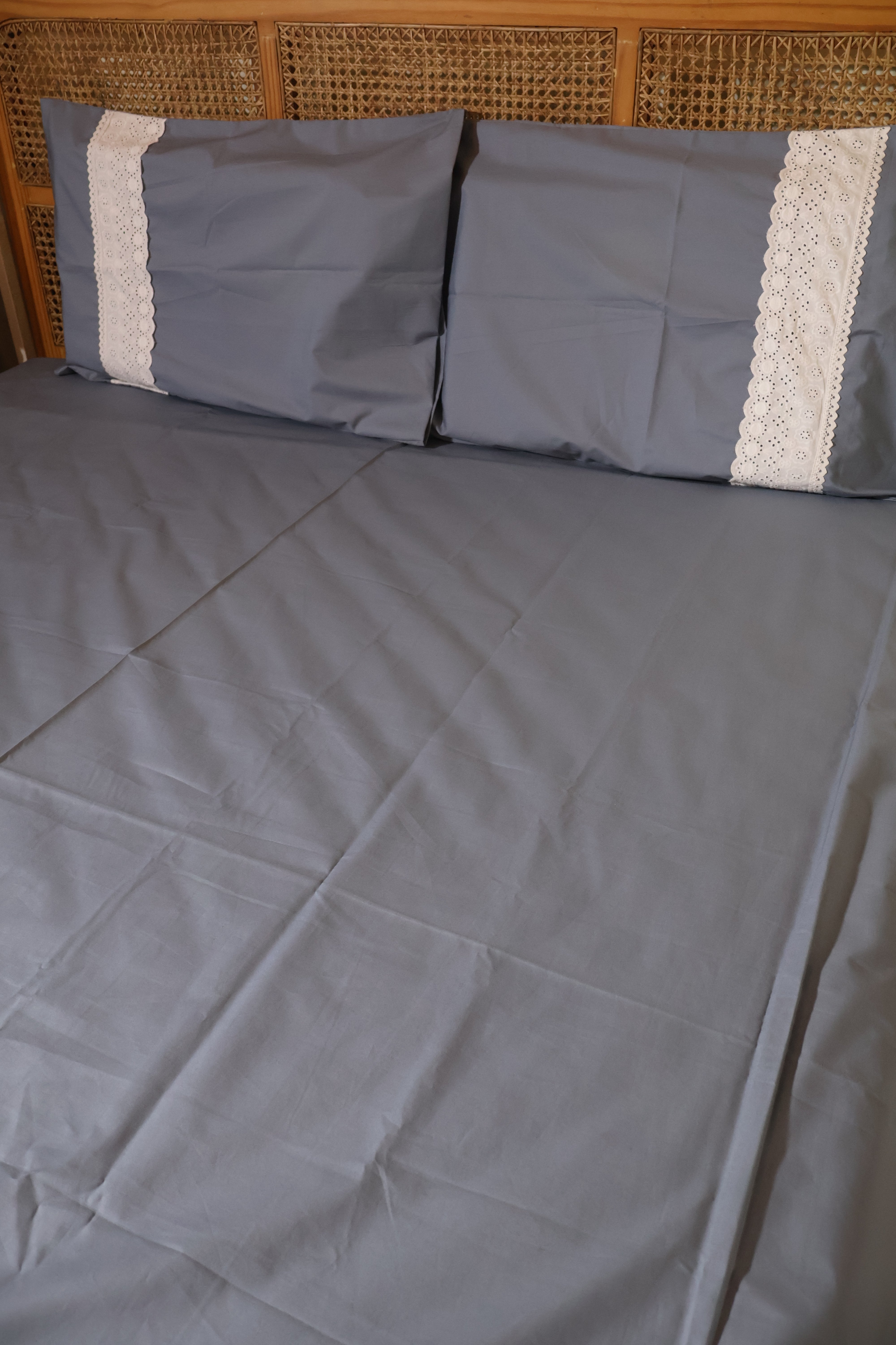 Bedsheets - Premium designer king bedsheets dd lace