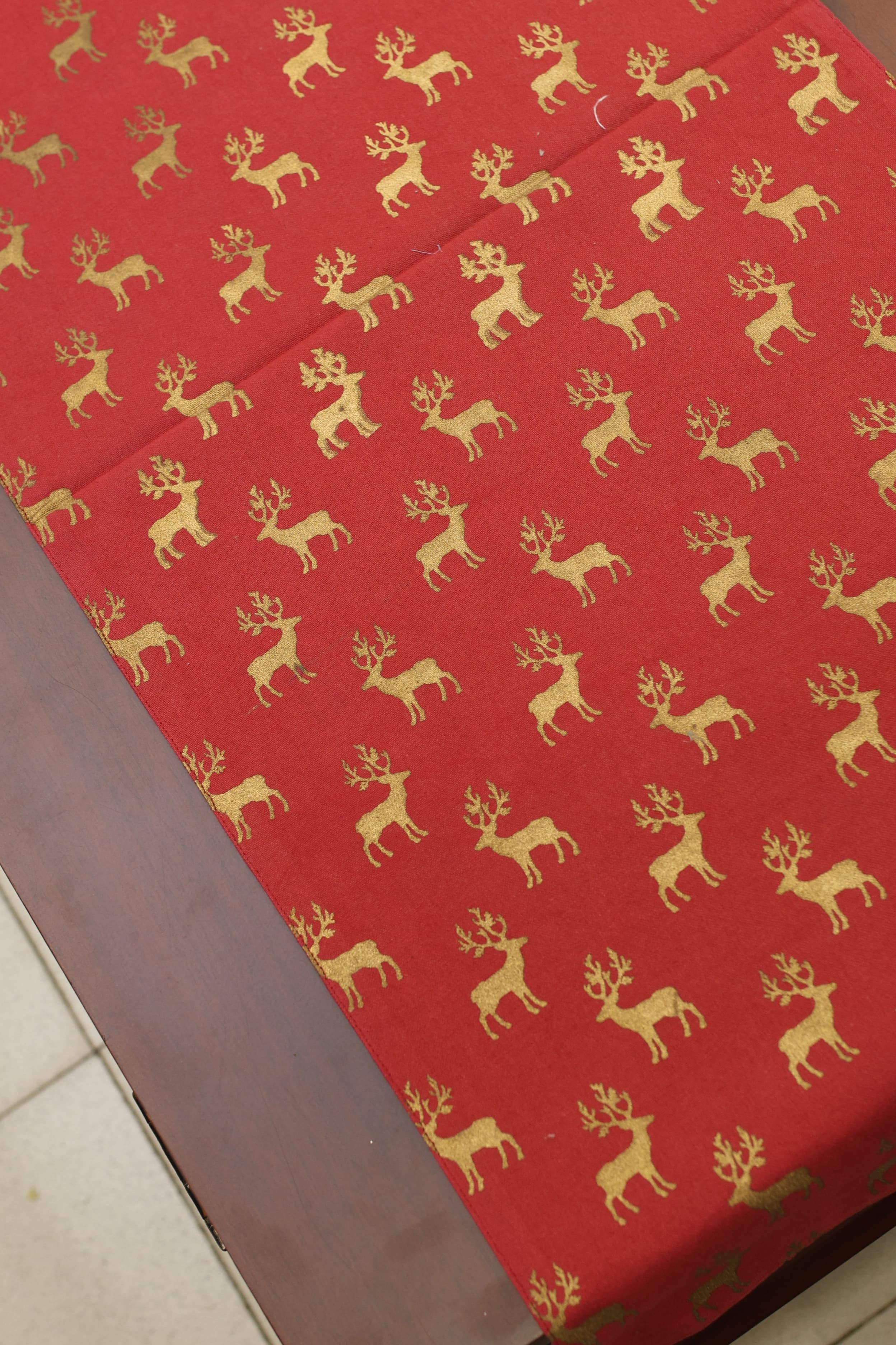 Table Runner - 4 Seater Xmas edition