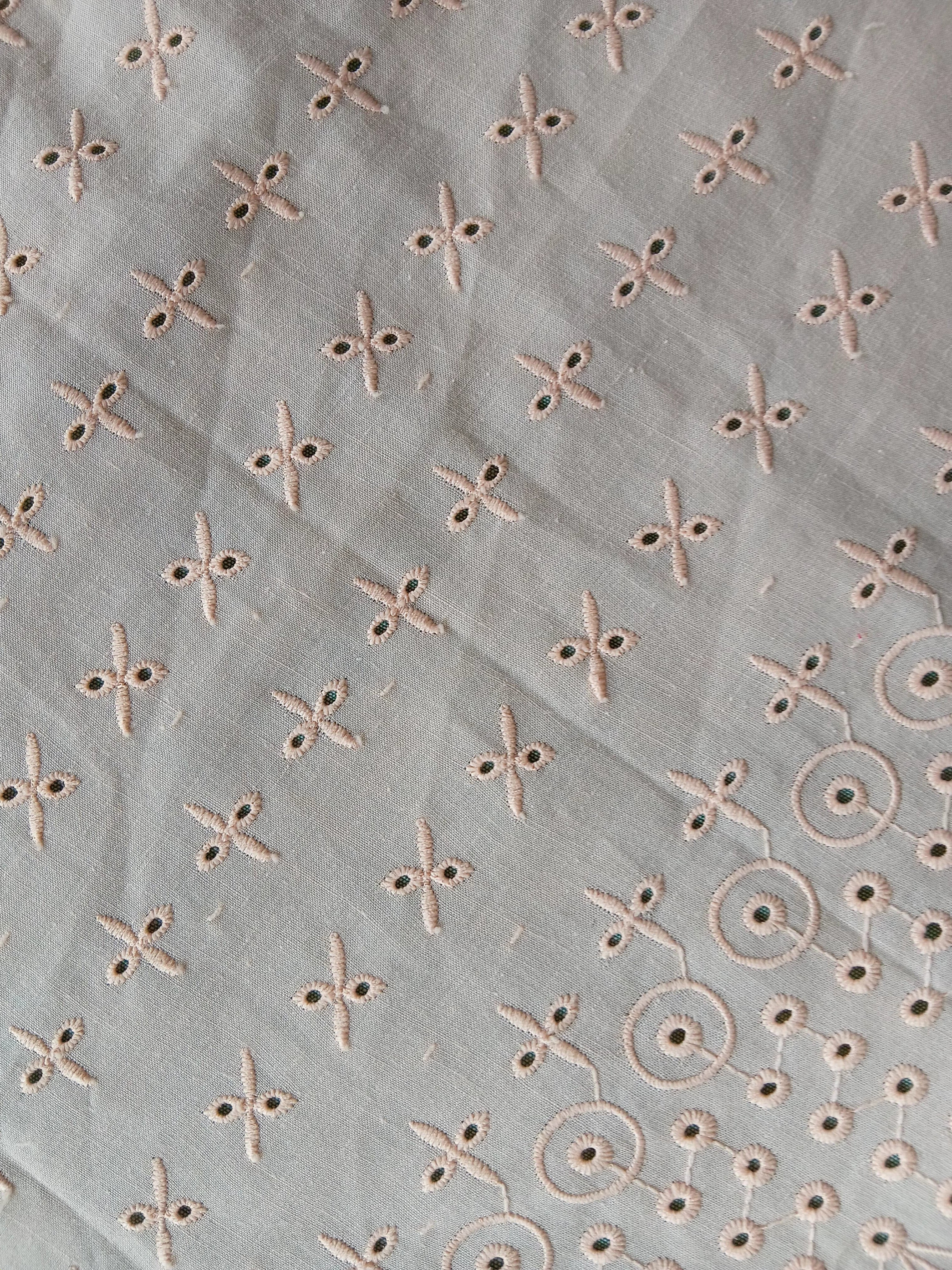 Table Runners : runners 4 seater