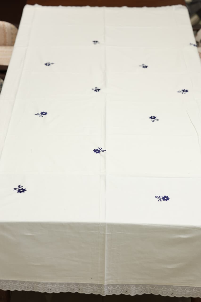 Onam Embroidery table cloth -6 seater