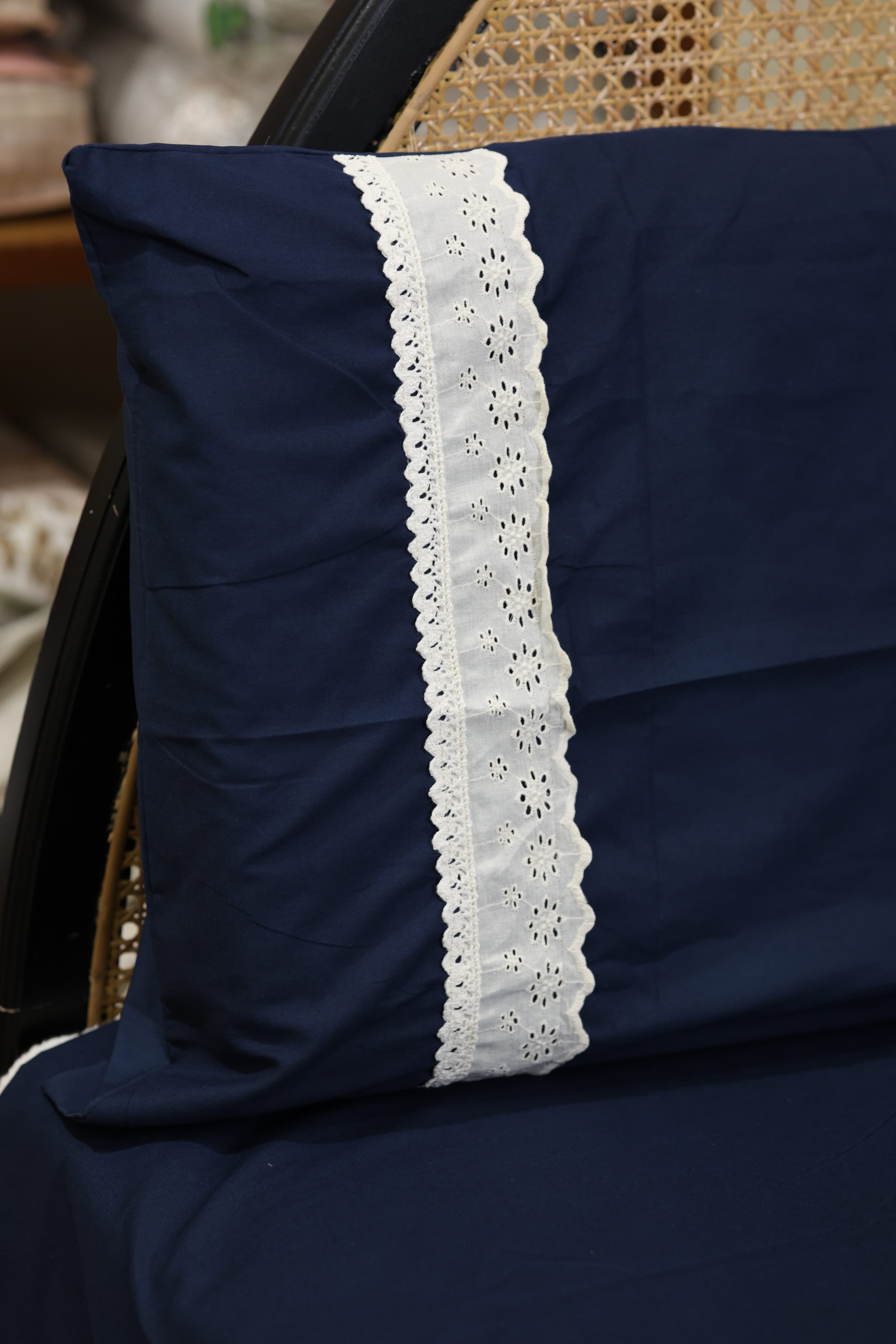 Premium Soft Cotton Lace Bedsheet Set – King Size