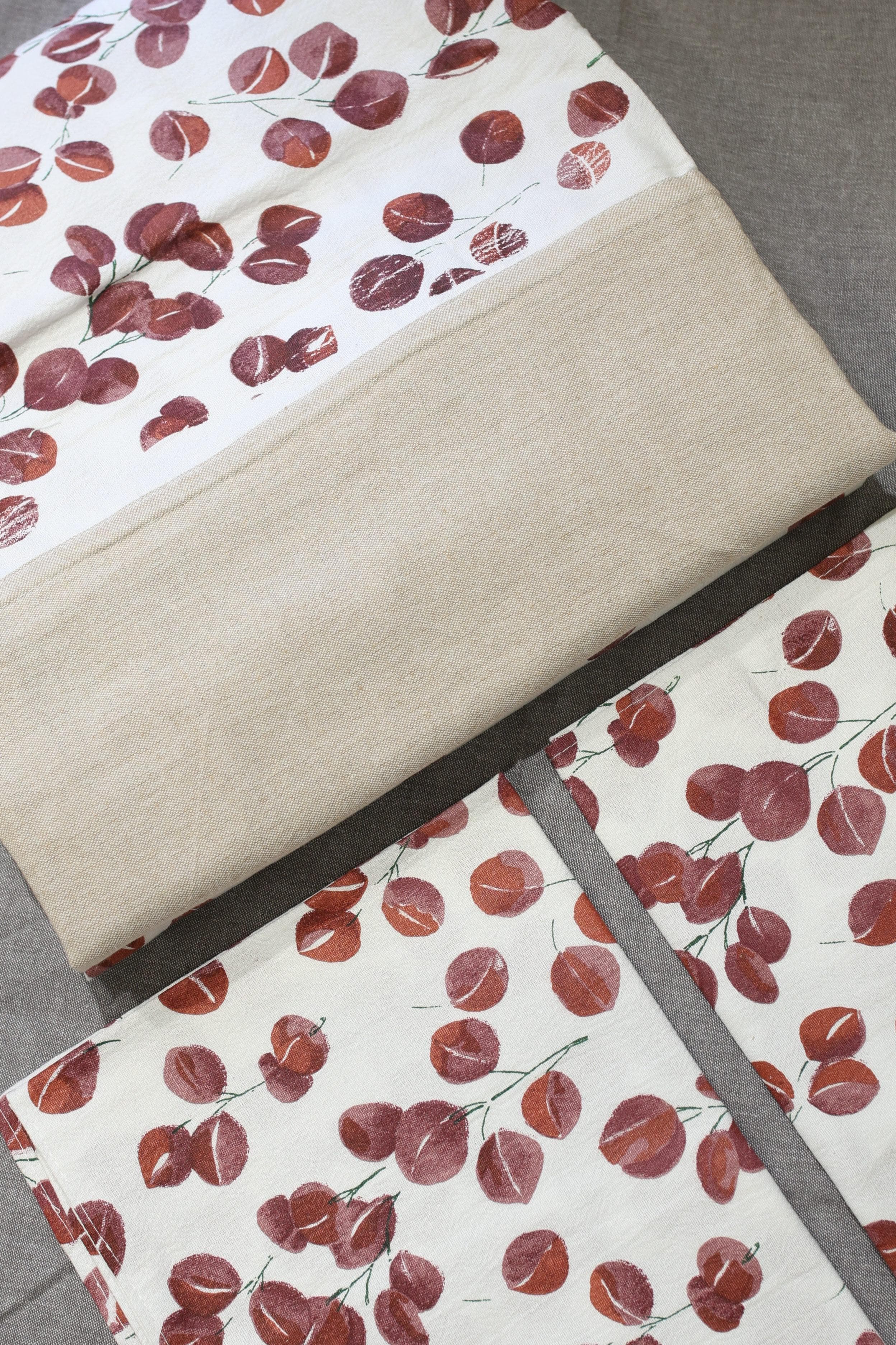 Bedsheets - King Daily use border bedsheets