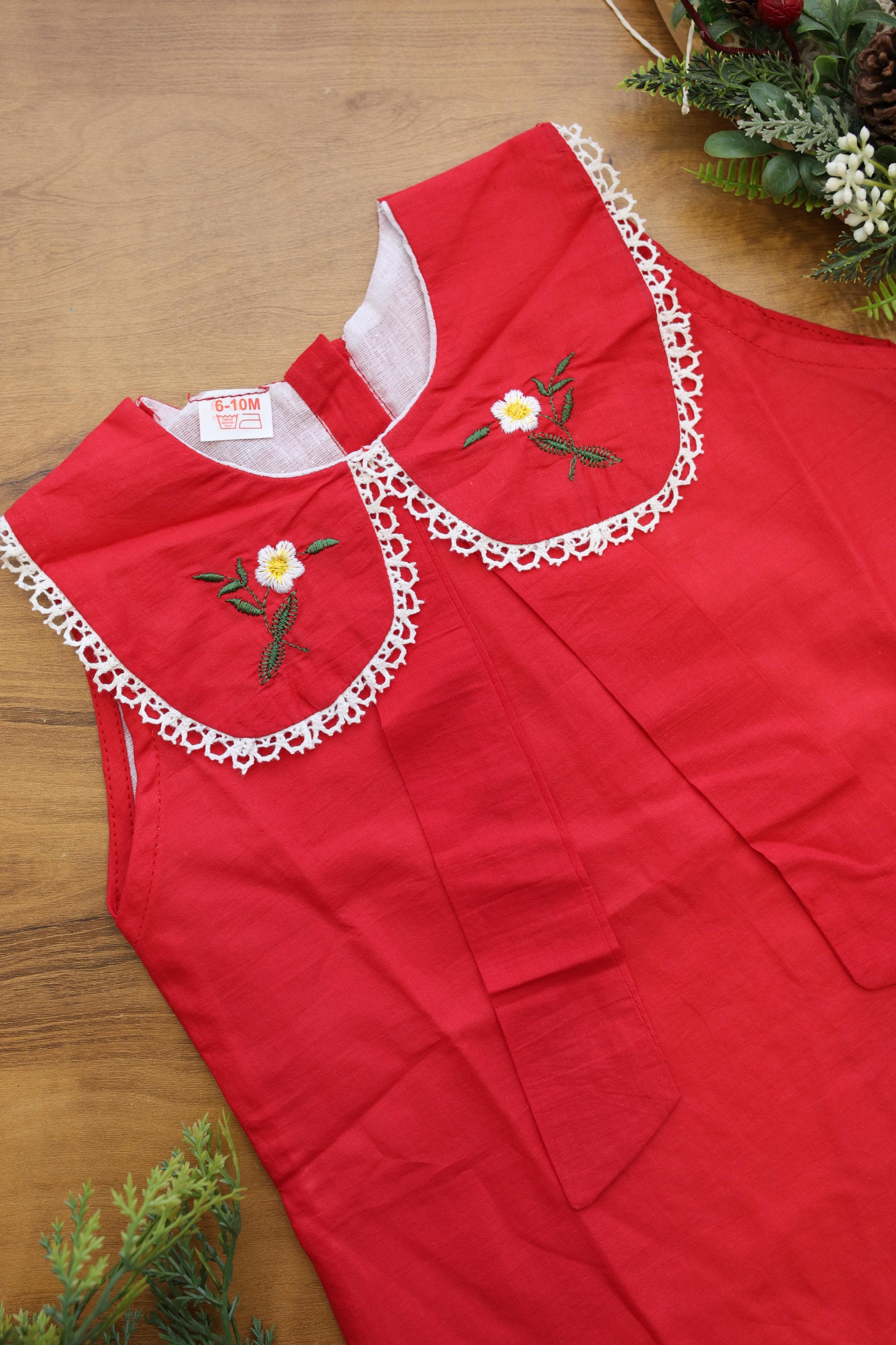 Kids smocked dress 12-18 month - Xmas edition