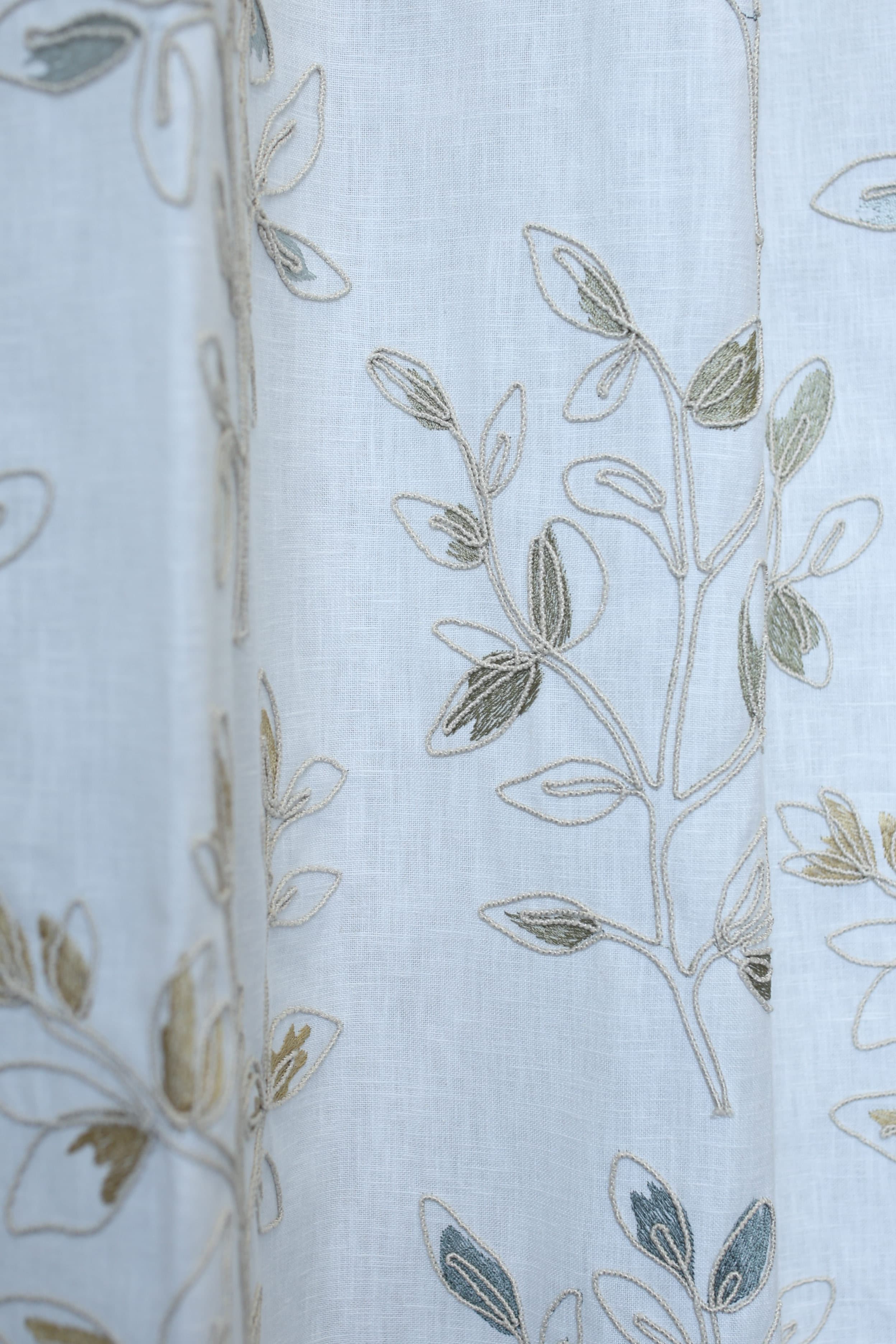 Curtains -Premium embroidery opaque curtain