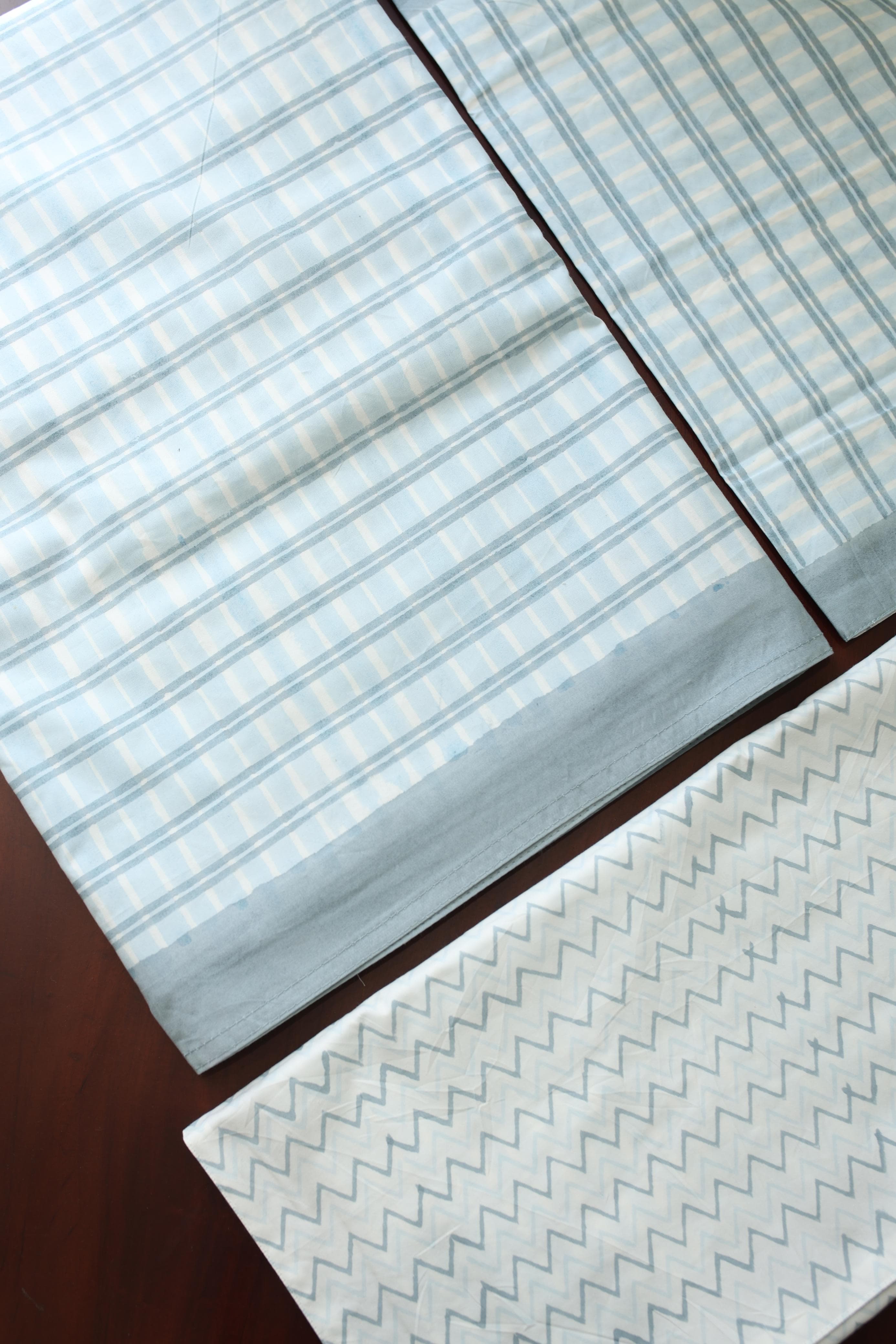 Bedsheets - King percale cotton handblock white lily  bedsheets