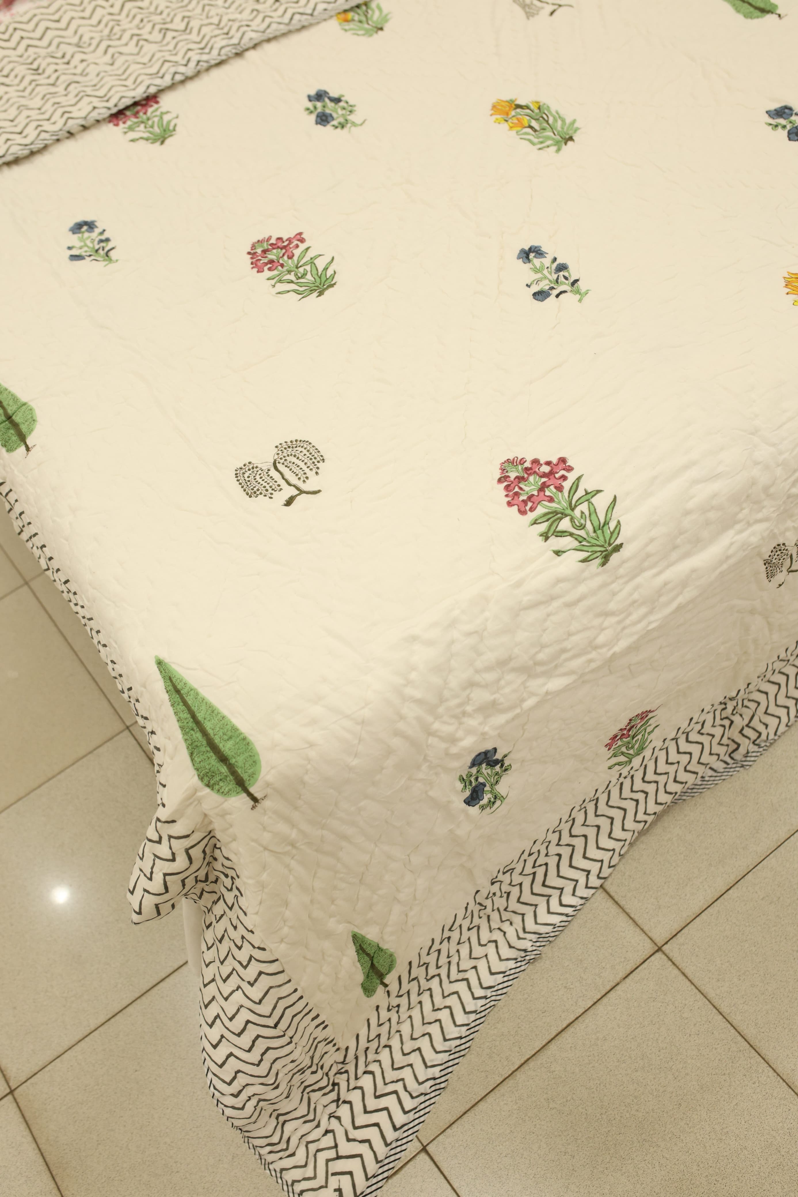 Premium Cotton handblock Print Double Quilt