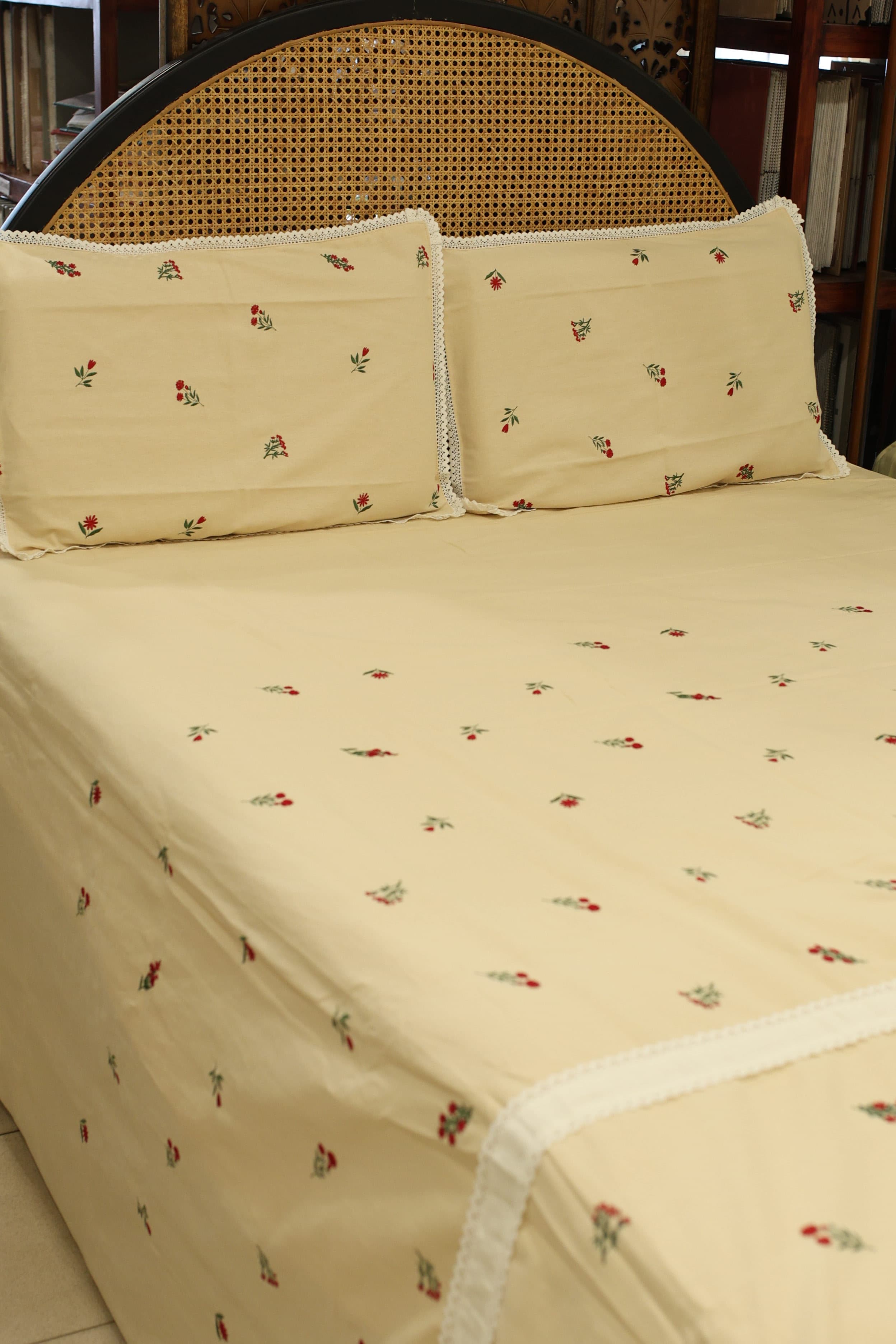 Bedsheets - King premium machine embroidery bedsheets