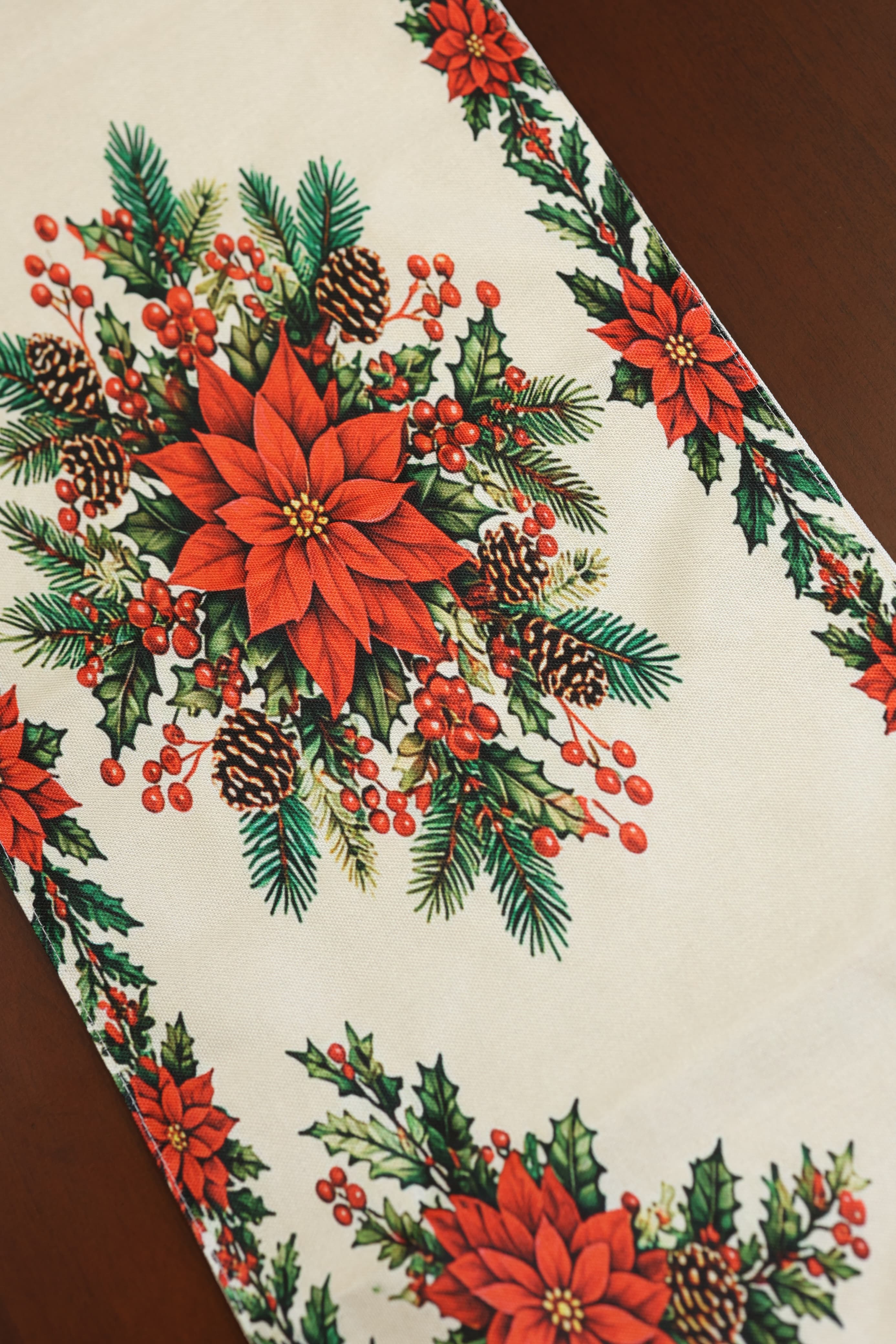 Table Runner - 6 Seater Xmas edition