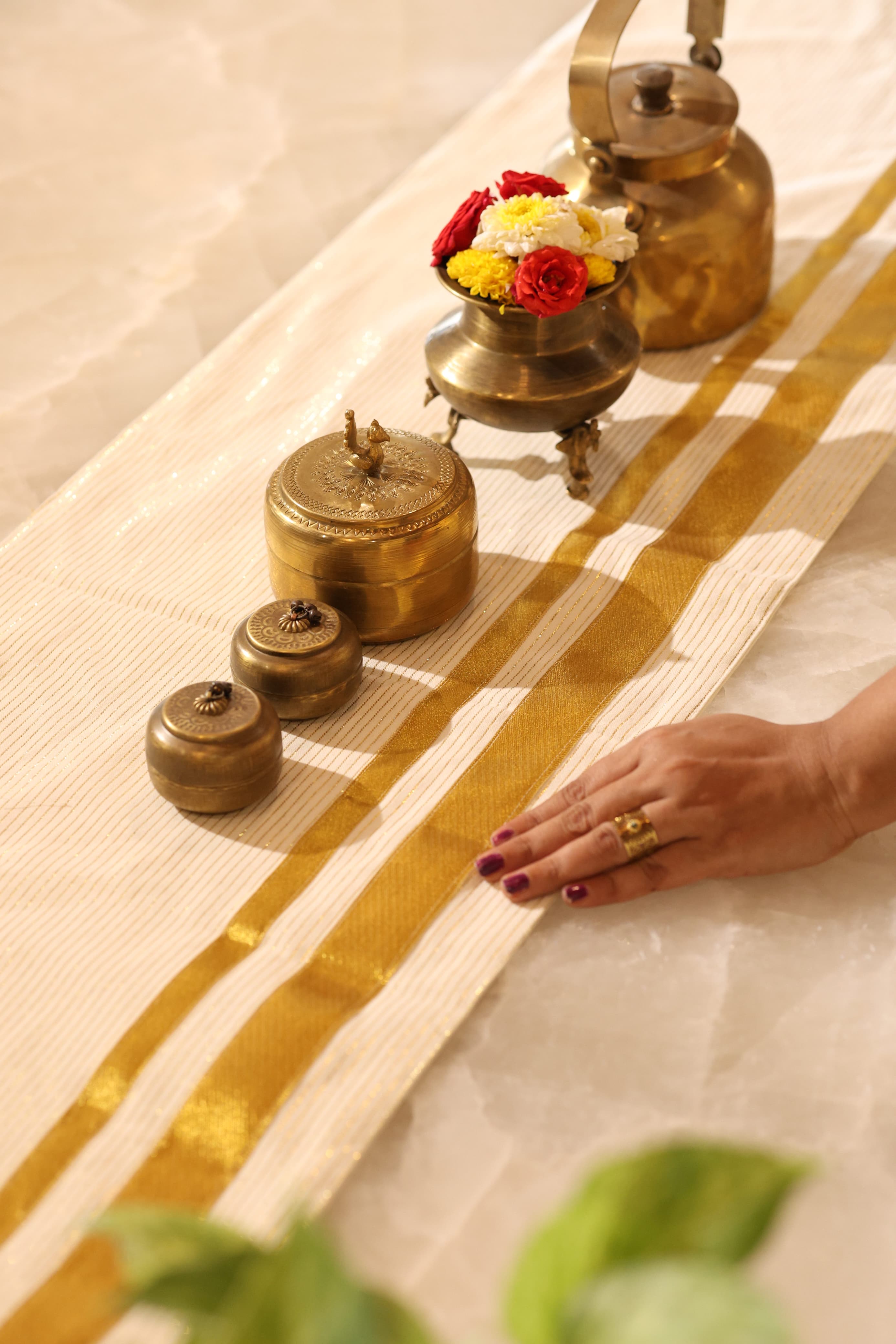 Onam Striped Table Runner - 6 seater