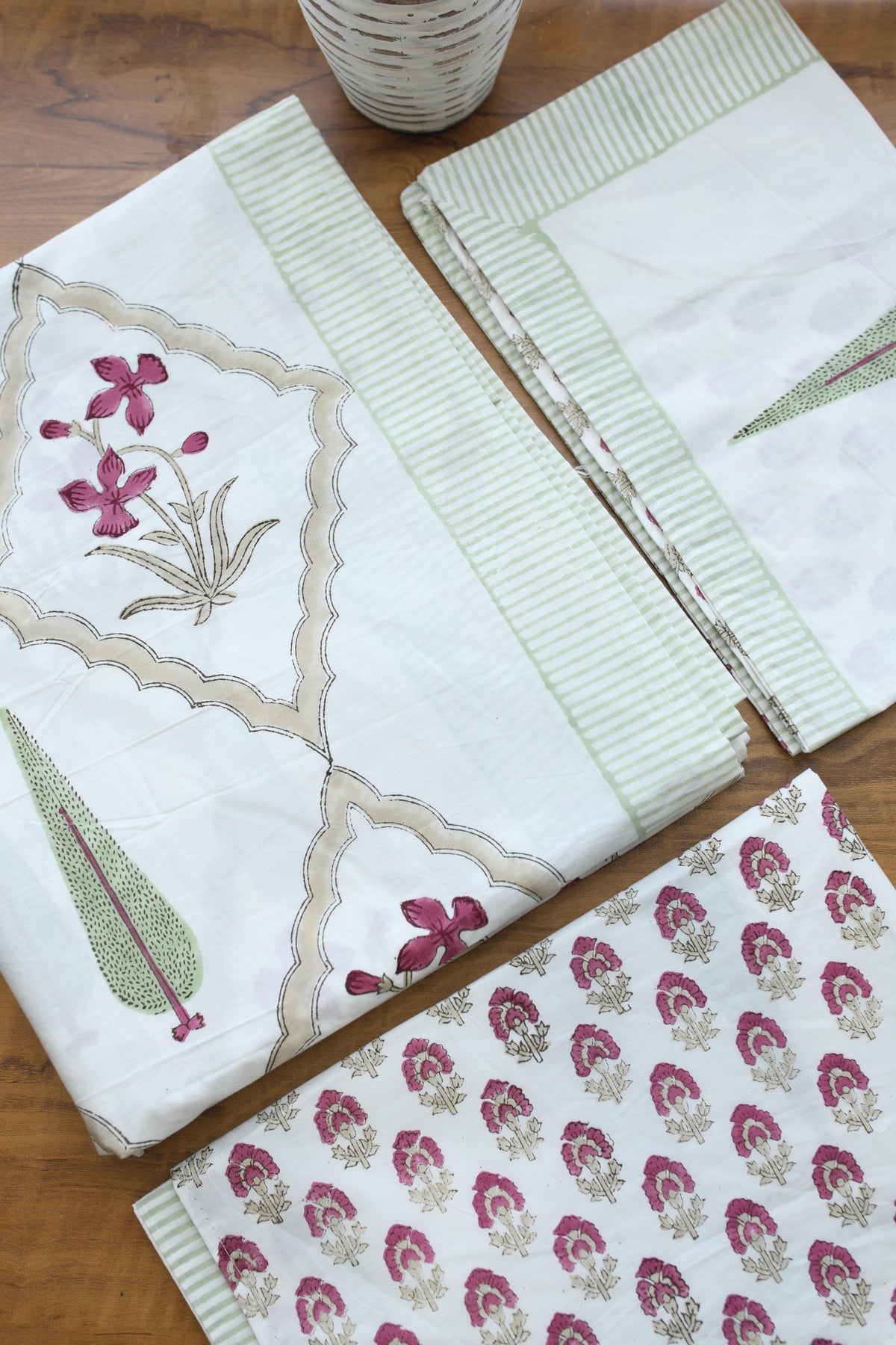 Bedsheets - King percale cotton handblock soft lily  bedsheets