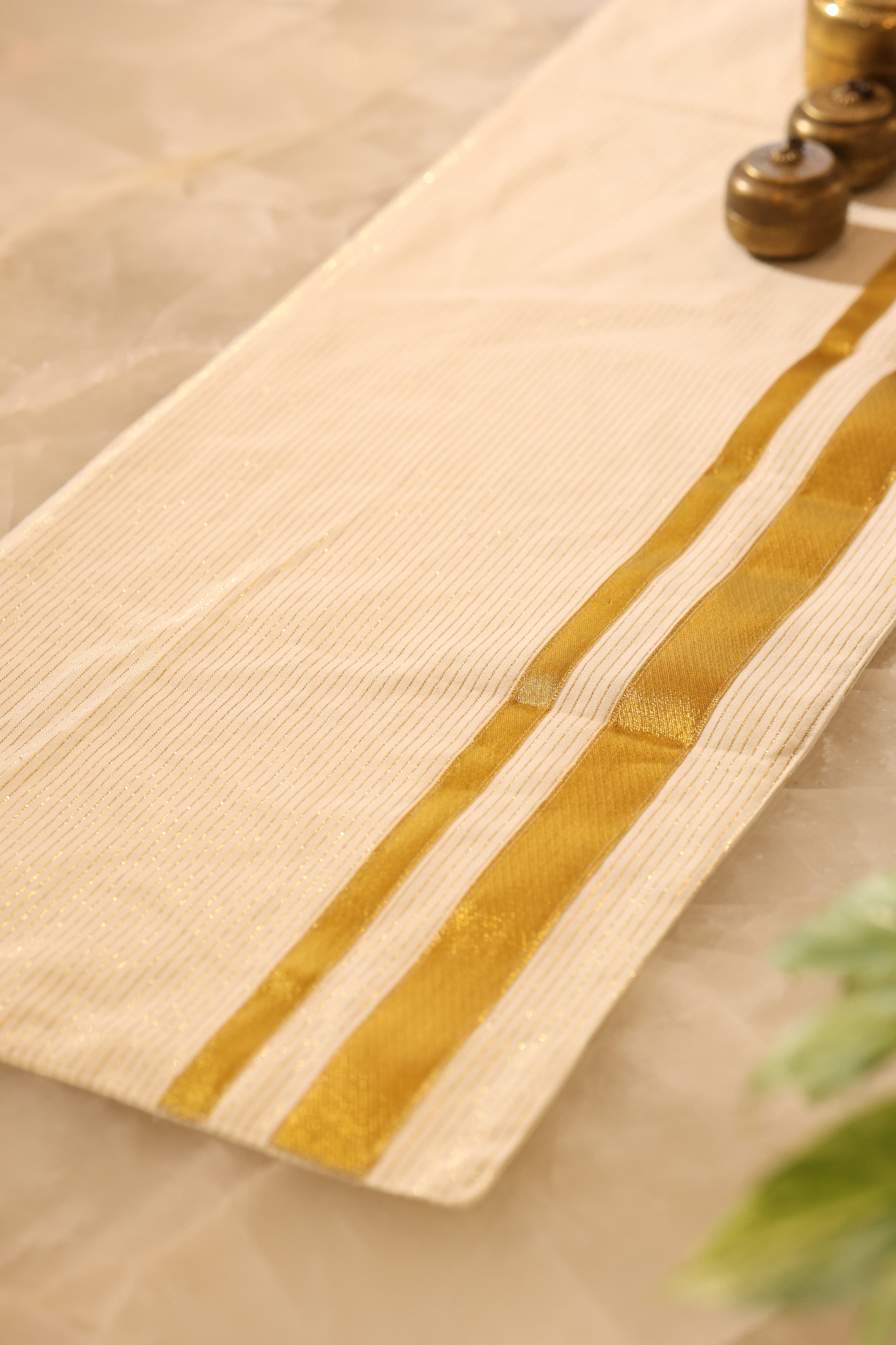 Onam Striped Table Runner - 6 seater