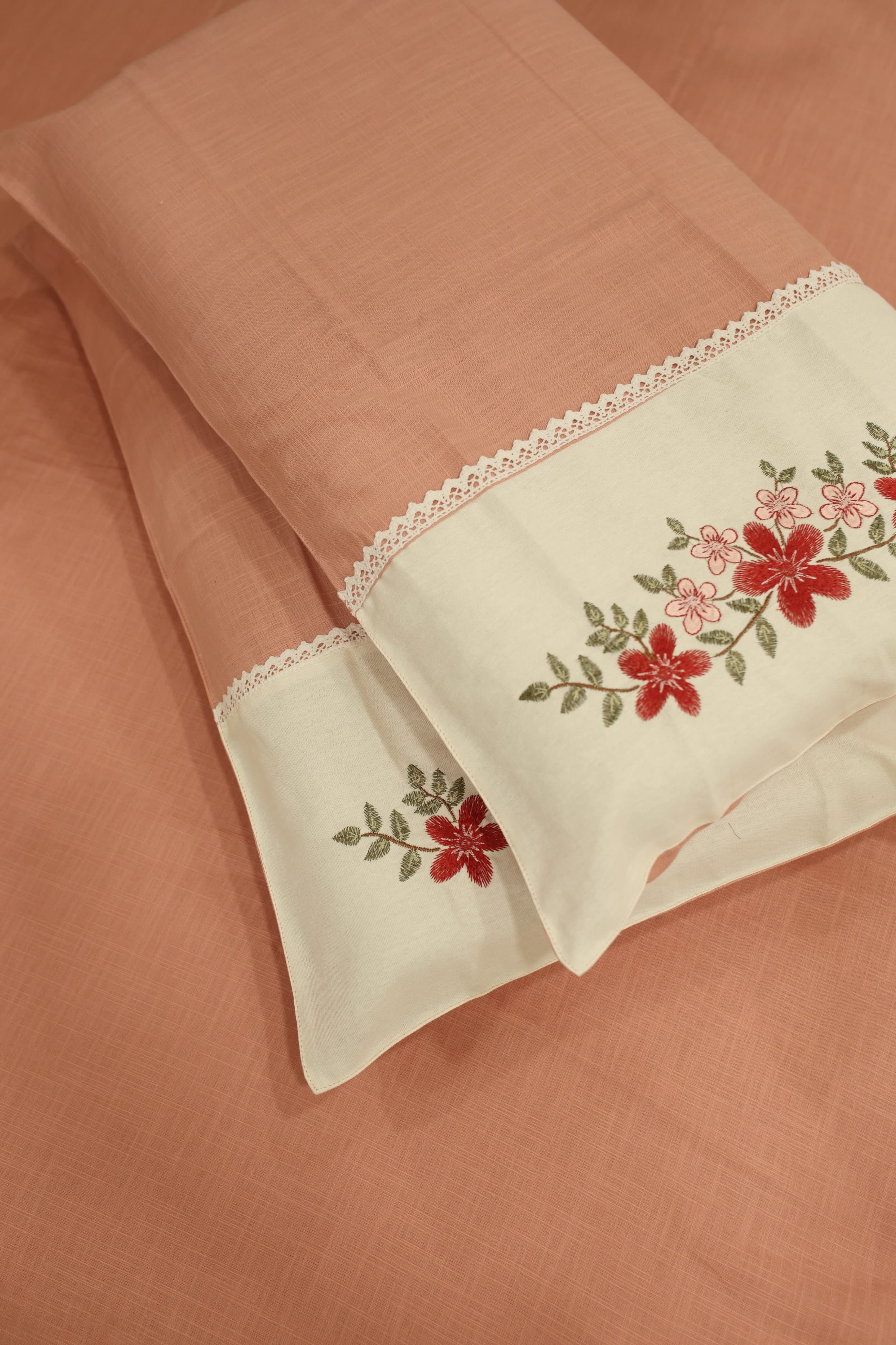 Bedsheets - King premium machine embroidery bedsheets lace bedsheets