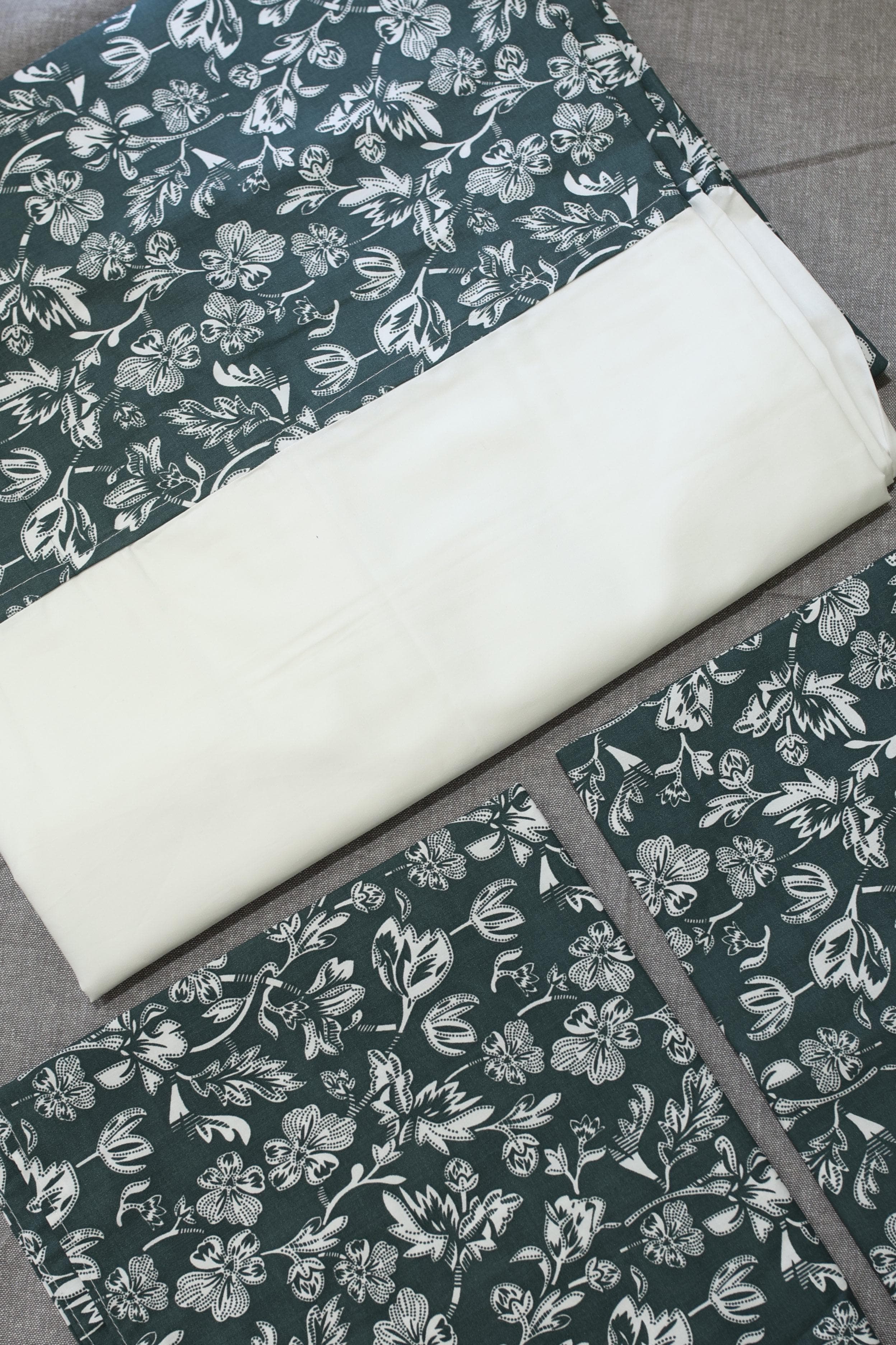 Bedsheets - King daily use border bedsheets