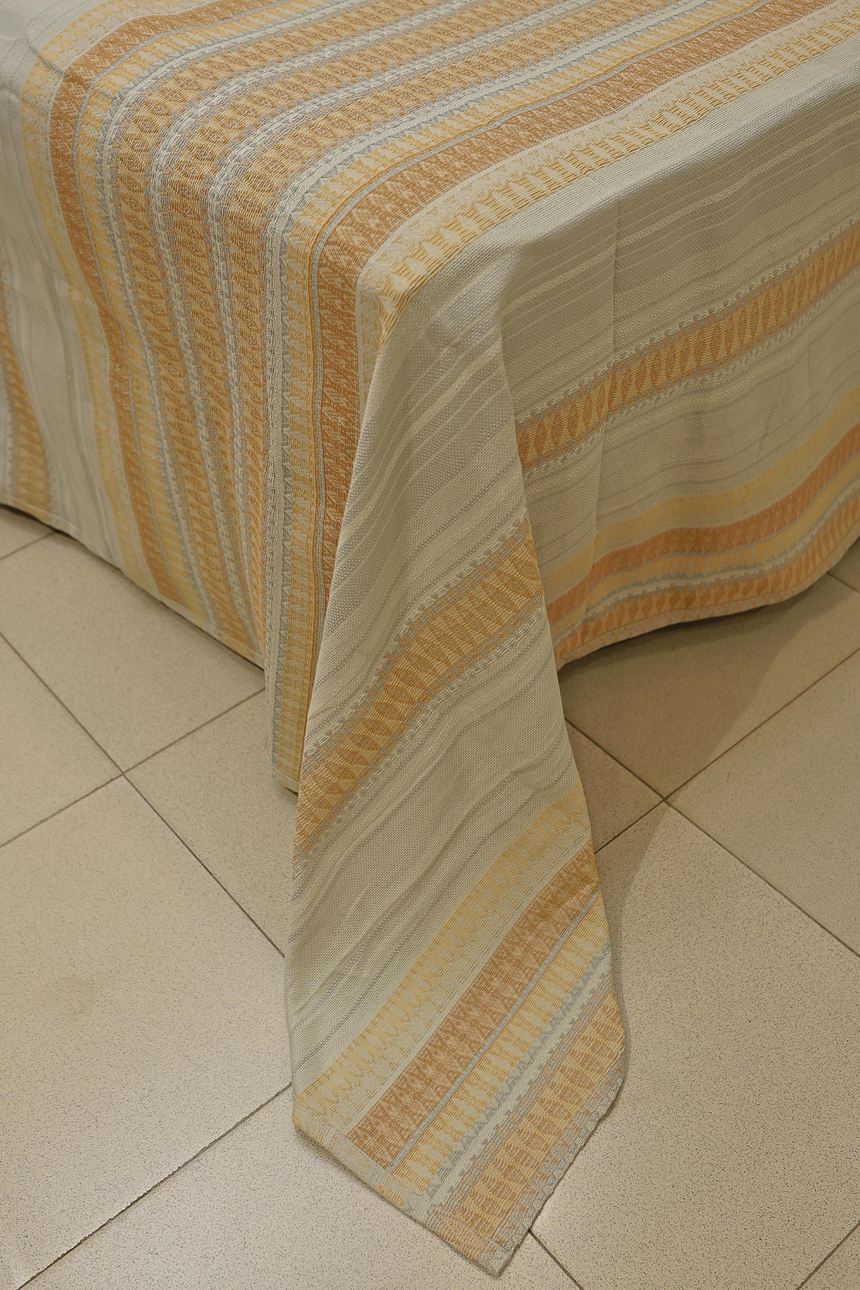 Bedspread -Queen bedspread