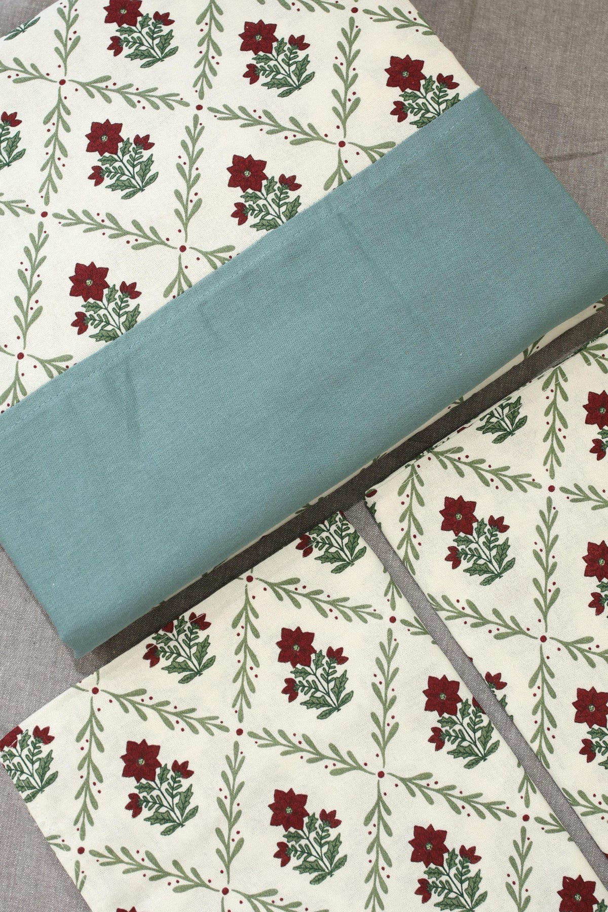 Bedsheets - King daily use border bedsheets