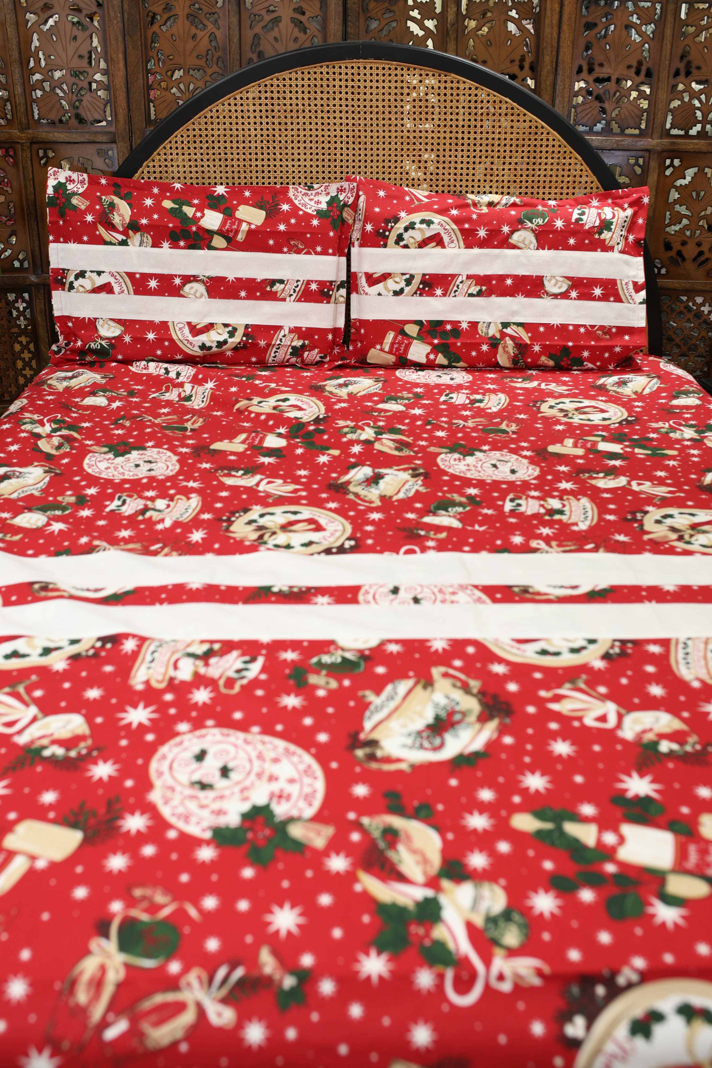 Queen Size Christmas Theme Bedsheet Set - Xmas Edition