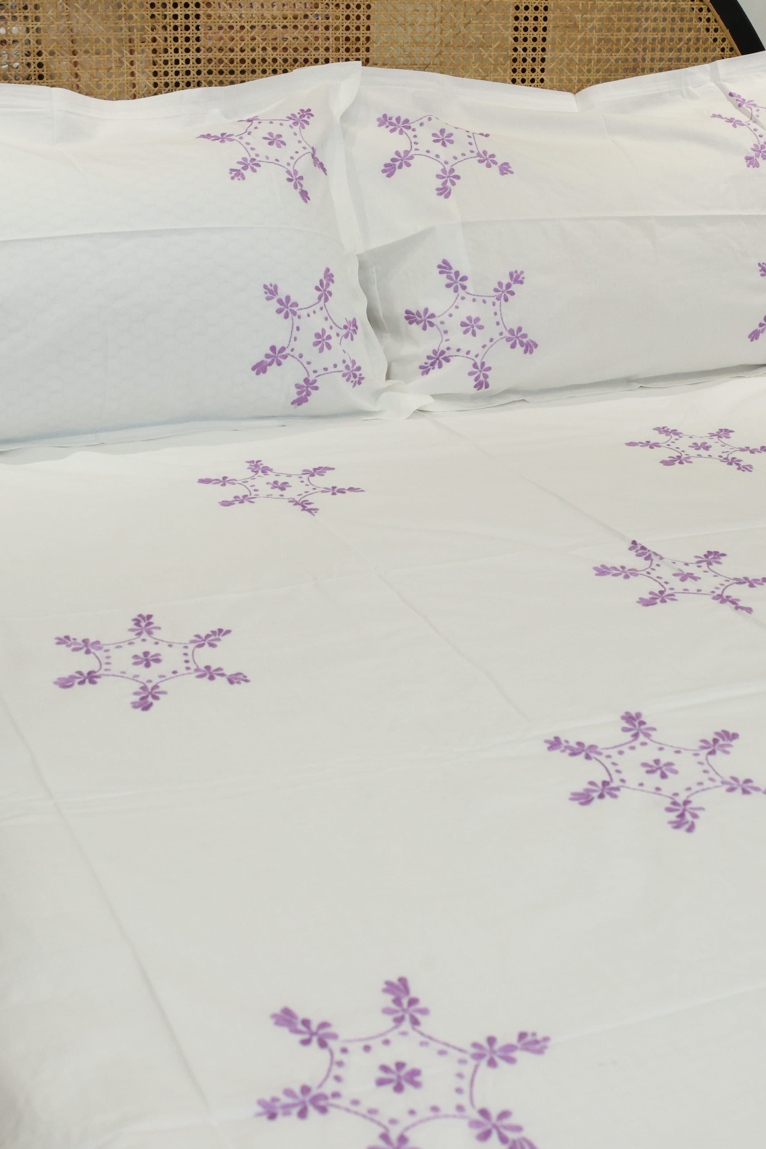 Premium Hand Embroidery Cotton King Size Bedsheet Set with 2 Pillow Covers HEK