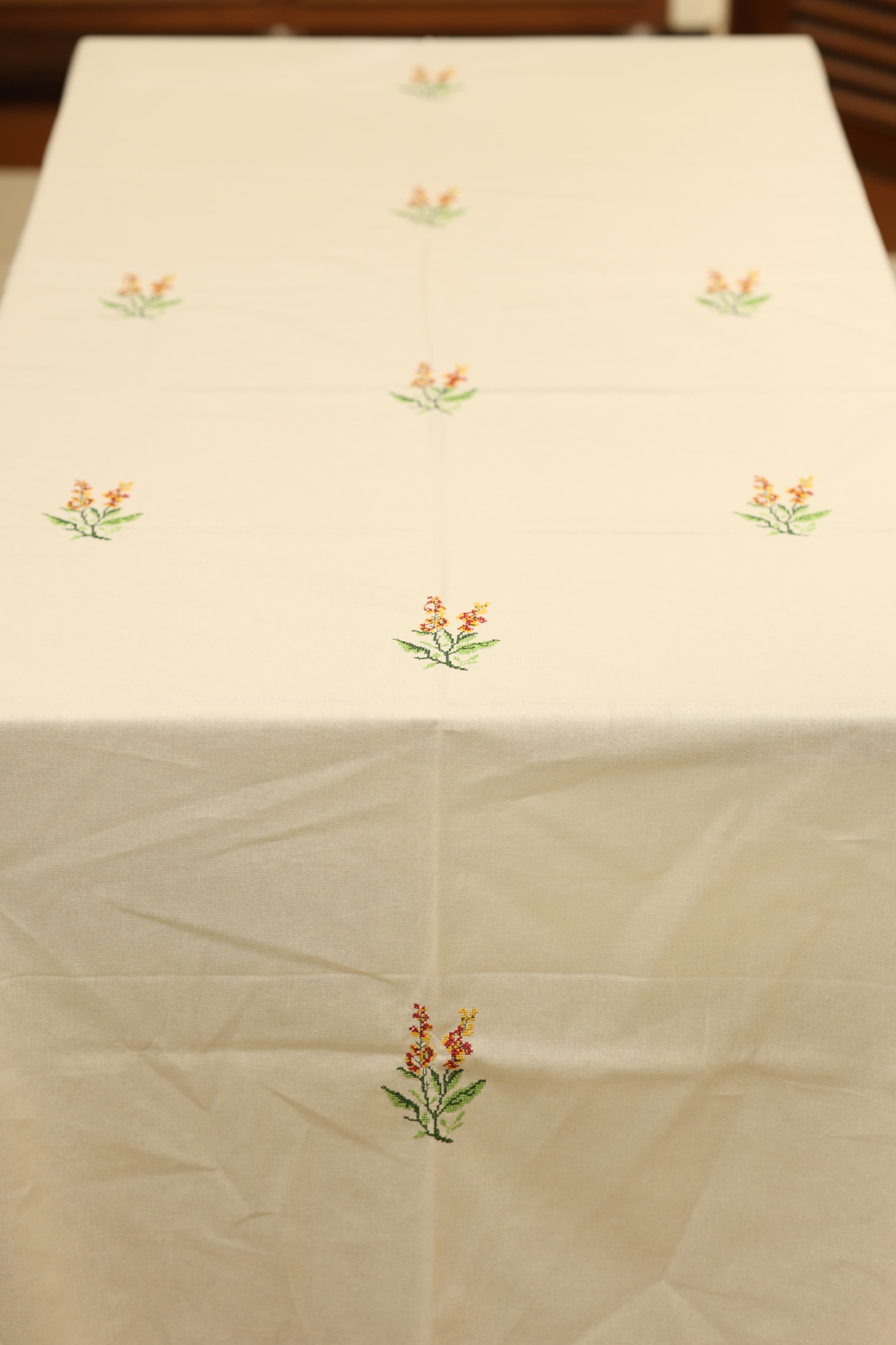 Table cloth - 6 seater cross stitch embroidery
