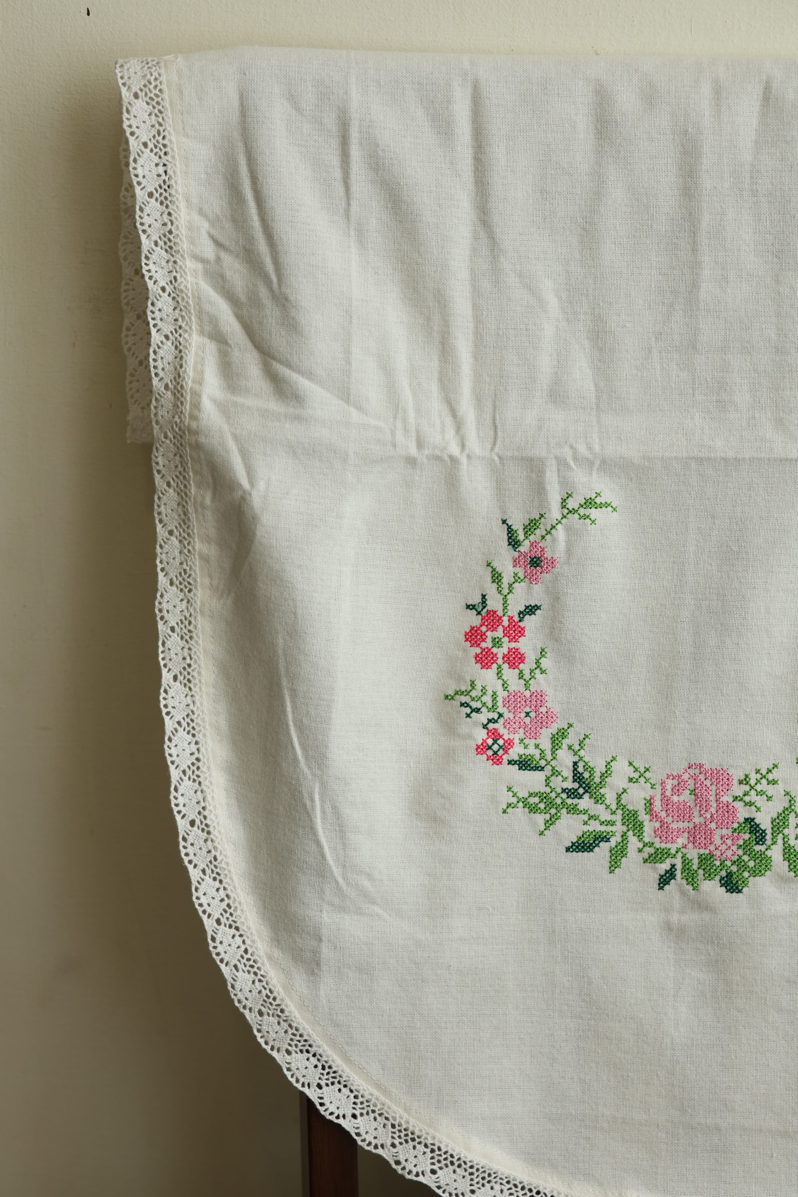 Floral Cross Stitch Embroidered Sofa Back / chair back Cover Set 3+1+1