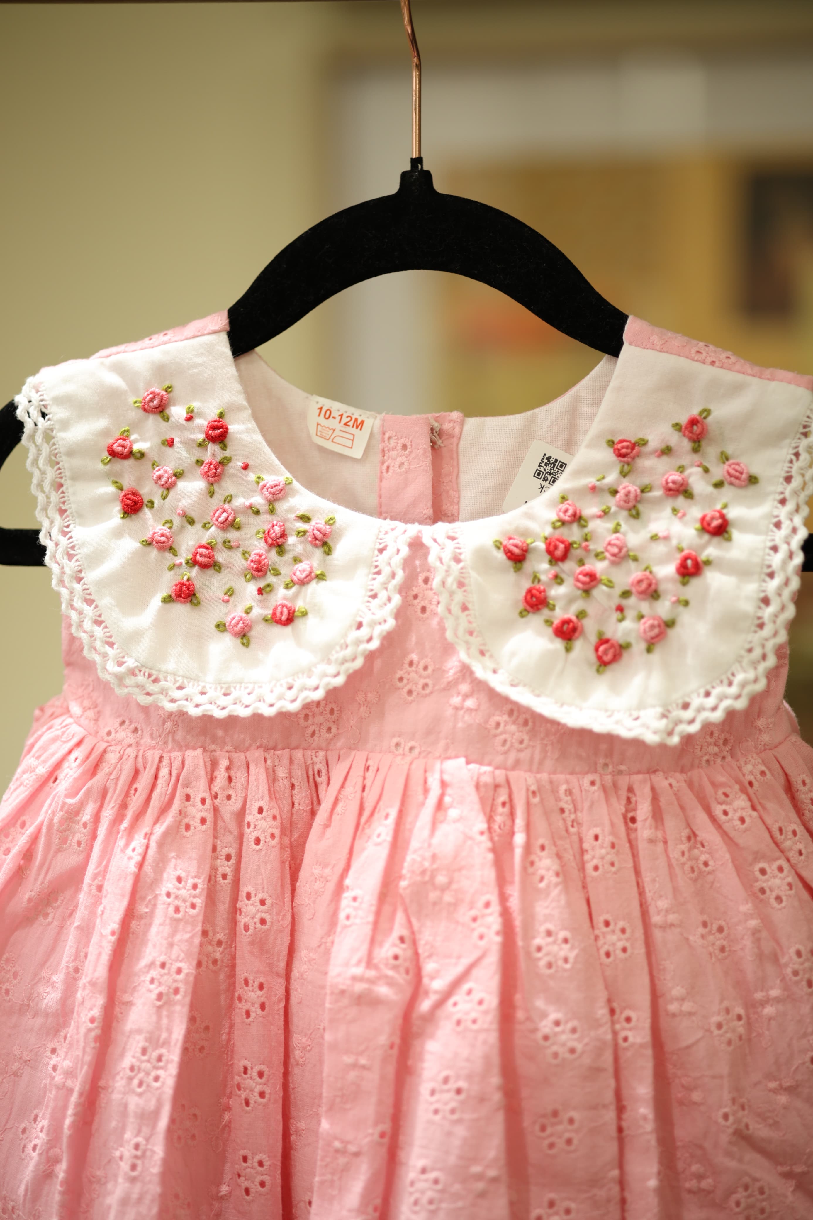 Kids dress - Hakoba with embroidery 10-12 months