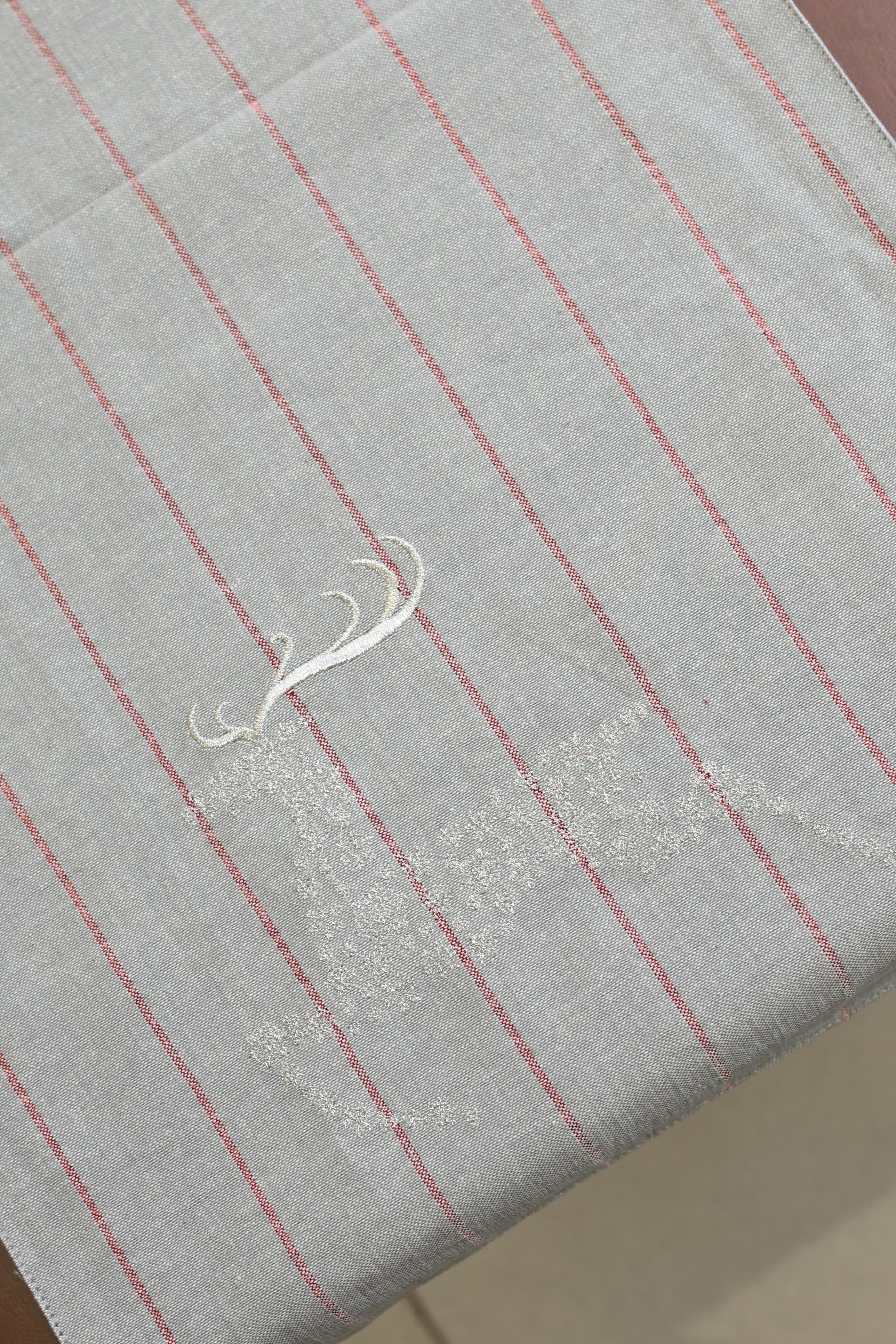 Table Runner - 4 Seater Xmas edition