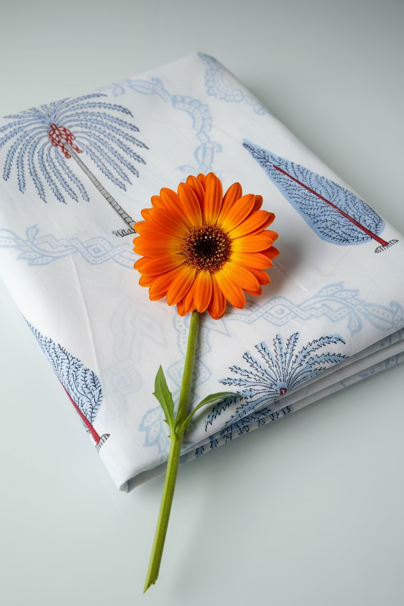 Bedsheets - King percale cotton handblock white lily  bedsheets