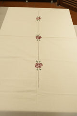 Table cloth - 4 seater embroidery