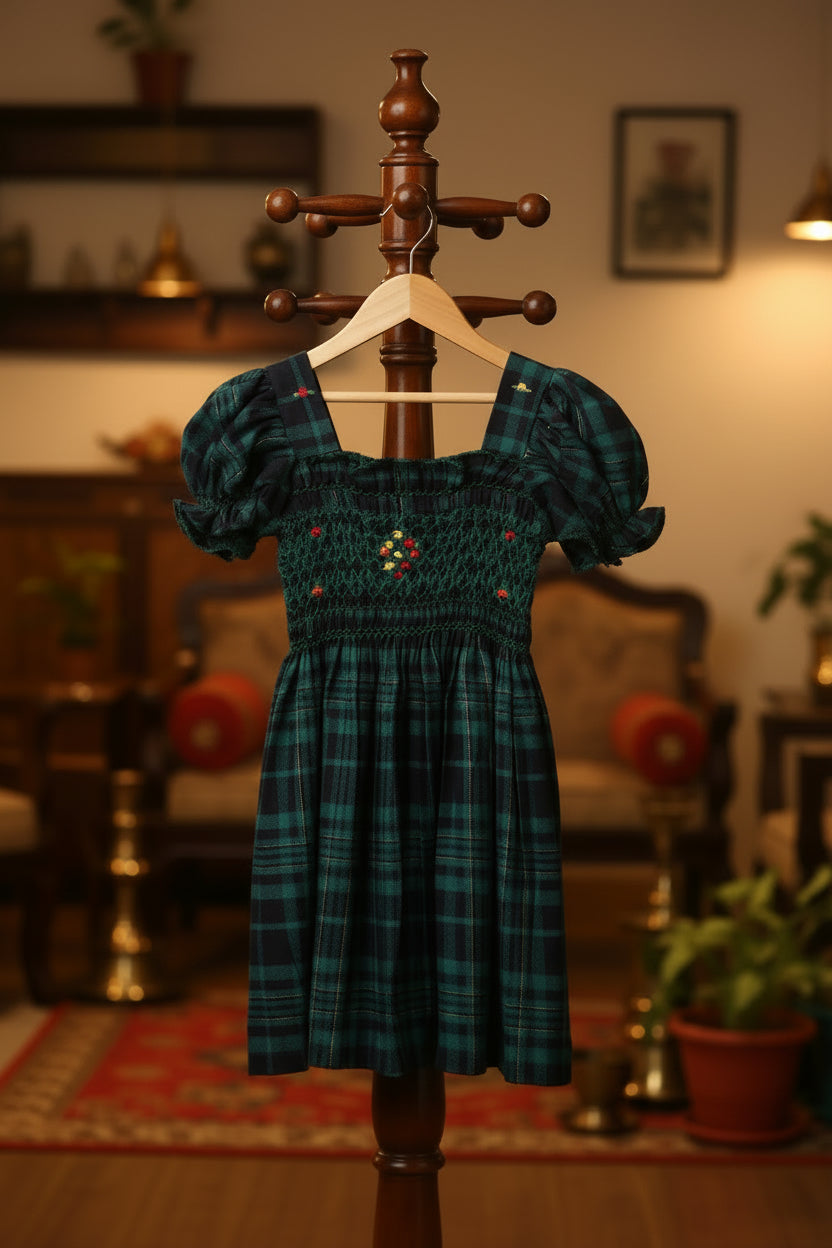 Kids smocked dress 2-3years