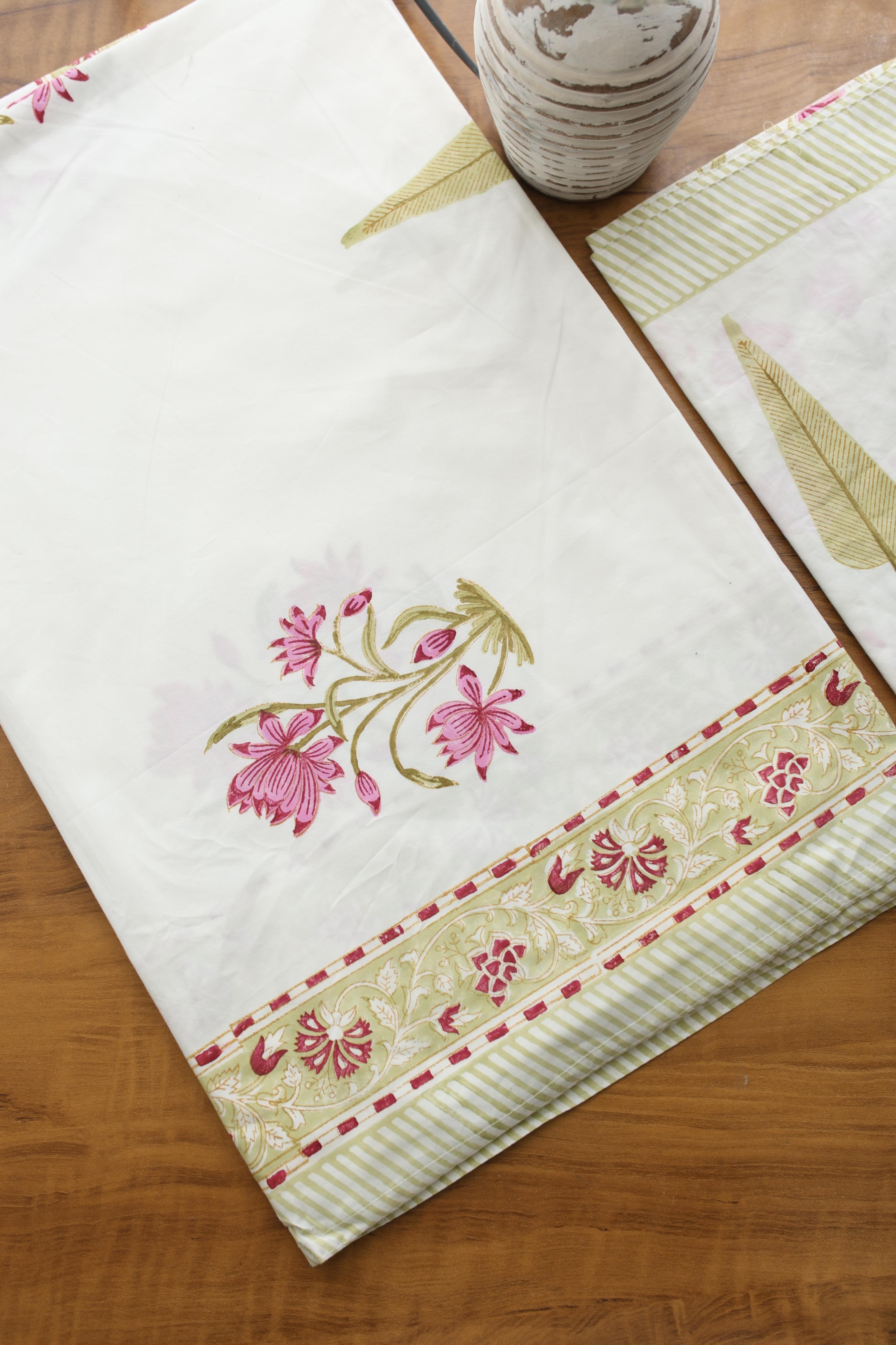 Bedsheets - Queen percale cotton handblock white lily bedsheets