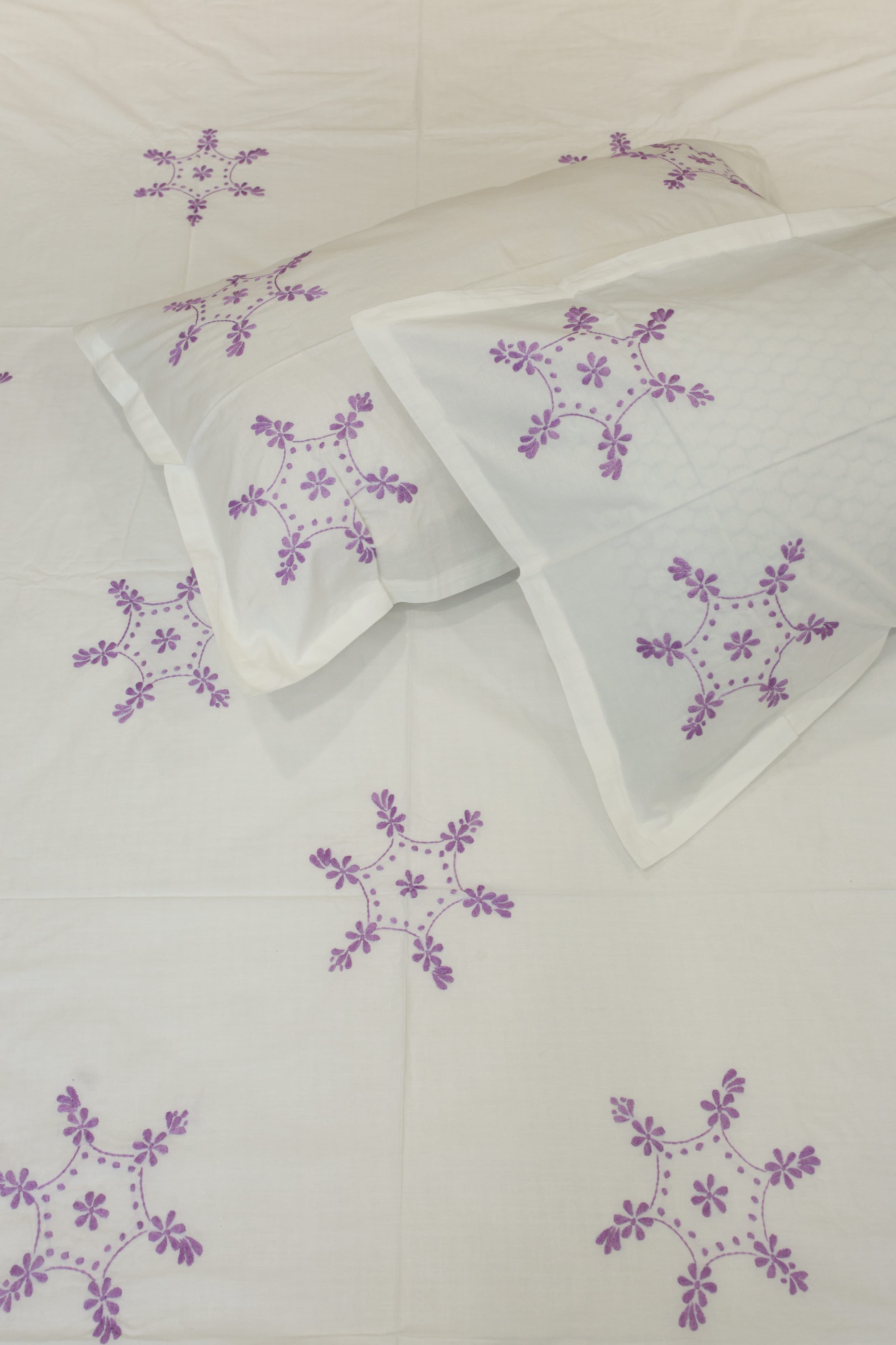 Premium Hand Embroidery Cotton King Size Bedsheet Set with 2 Pillow Covers HEK