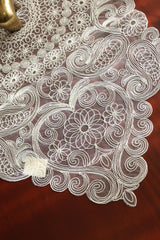 Table Runner - Net embroidery / Table centre