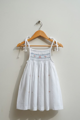 Kids smocked dress 6-10 months