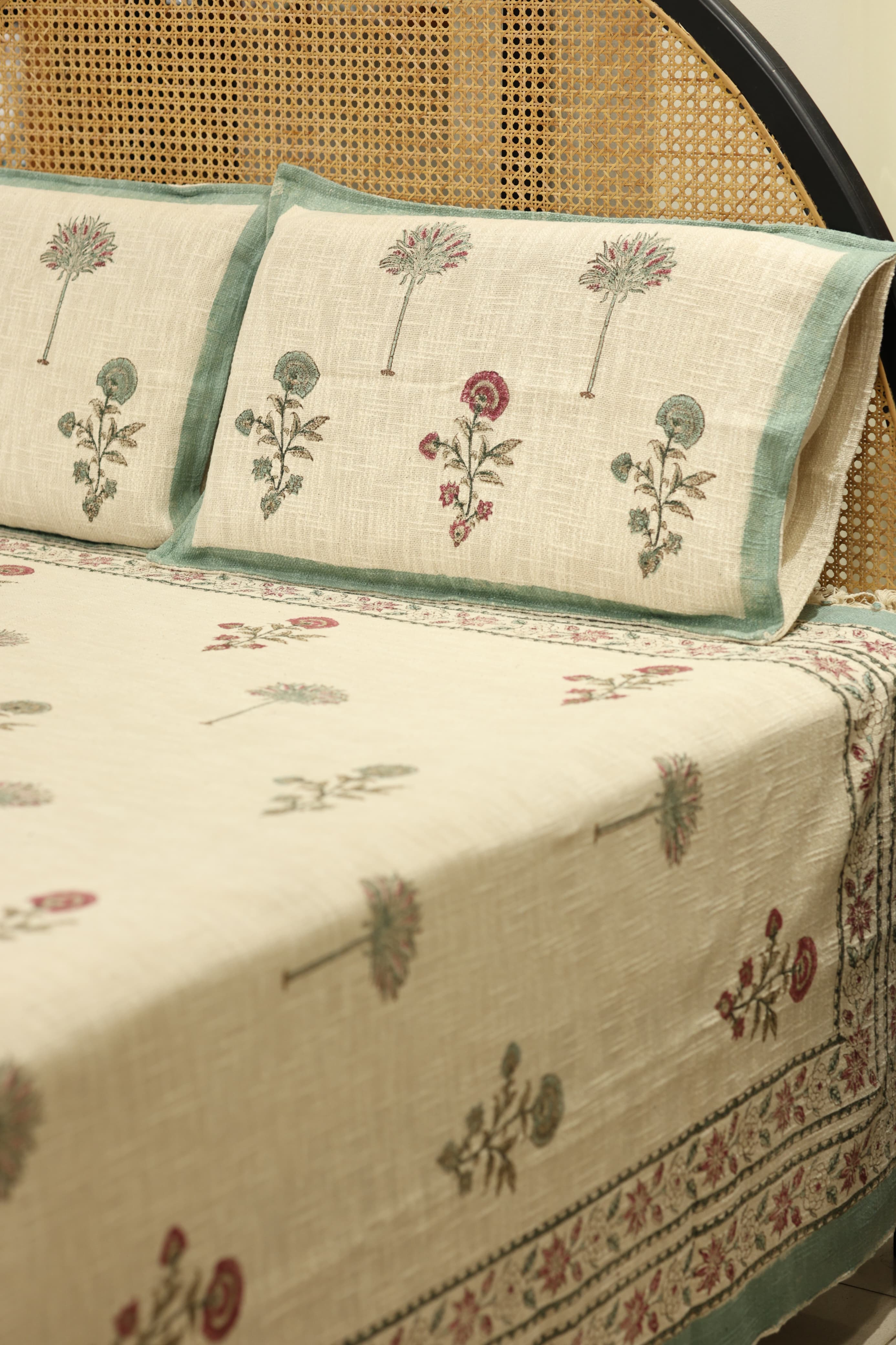 Spread : Handblock Jute Bedspread