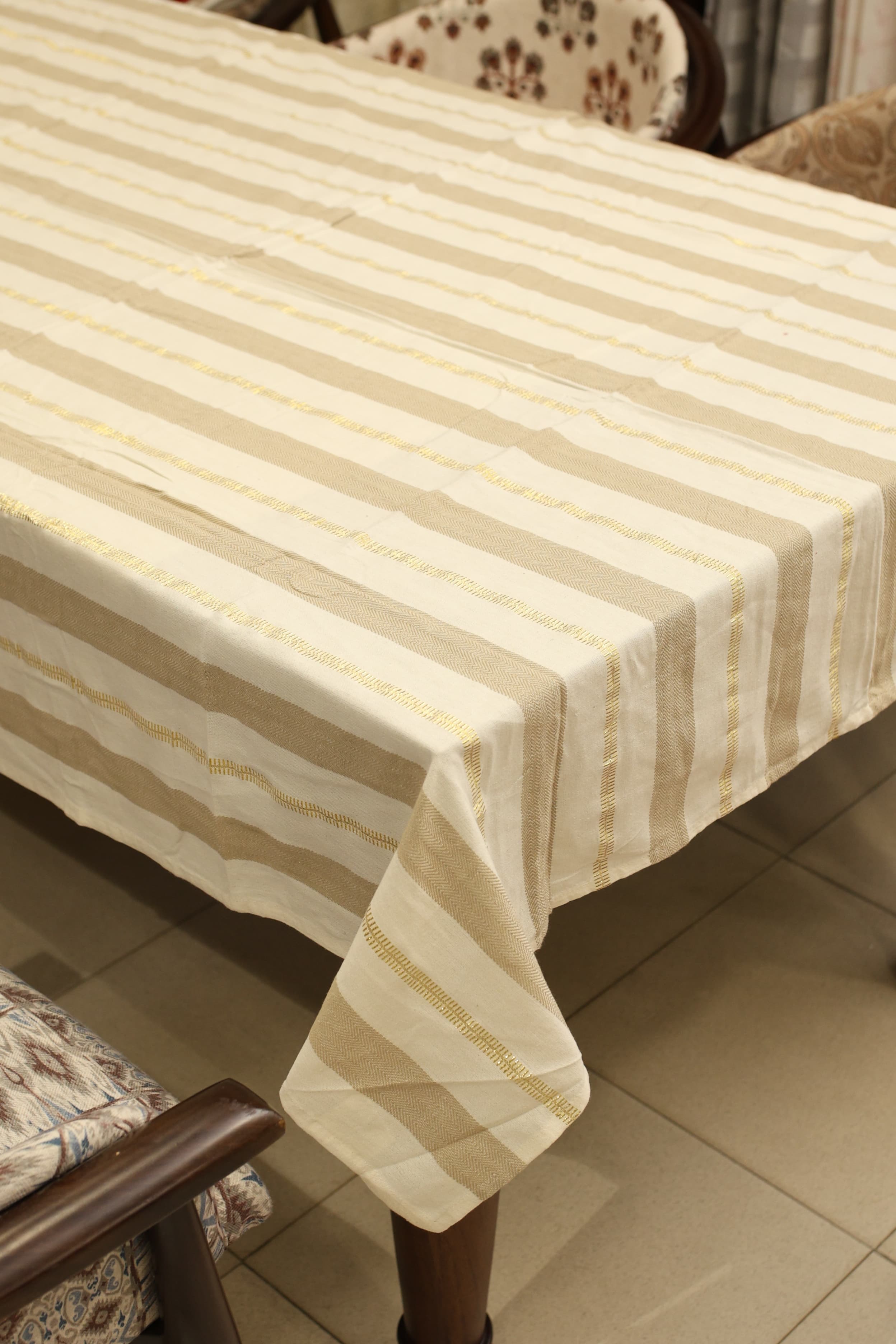 Table cloths - 6 seater Xmas edition