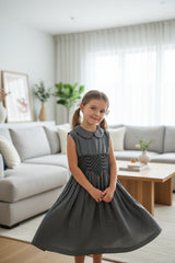 Kids smocked dress 5-6 years