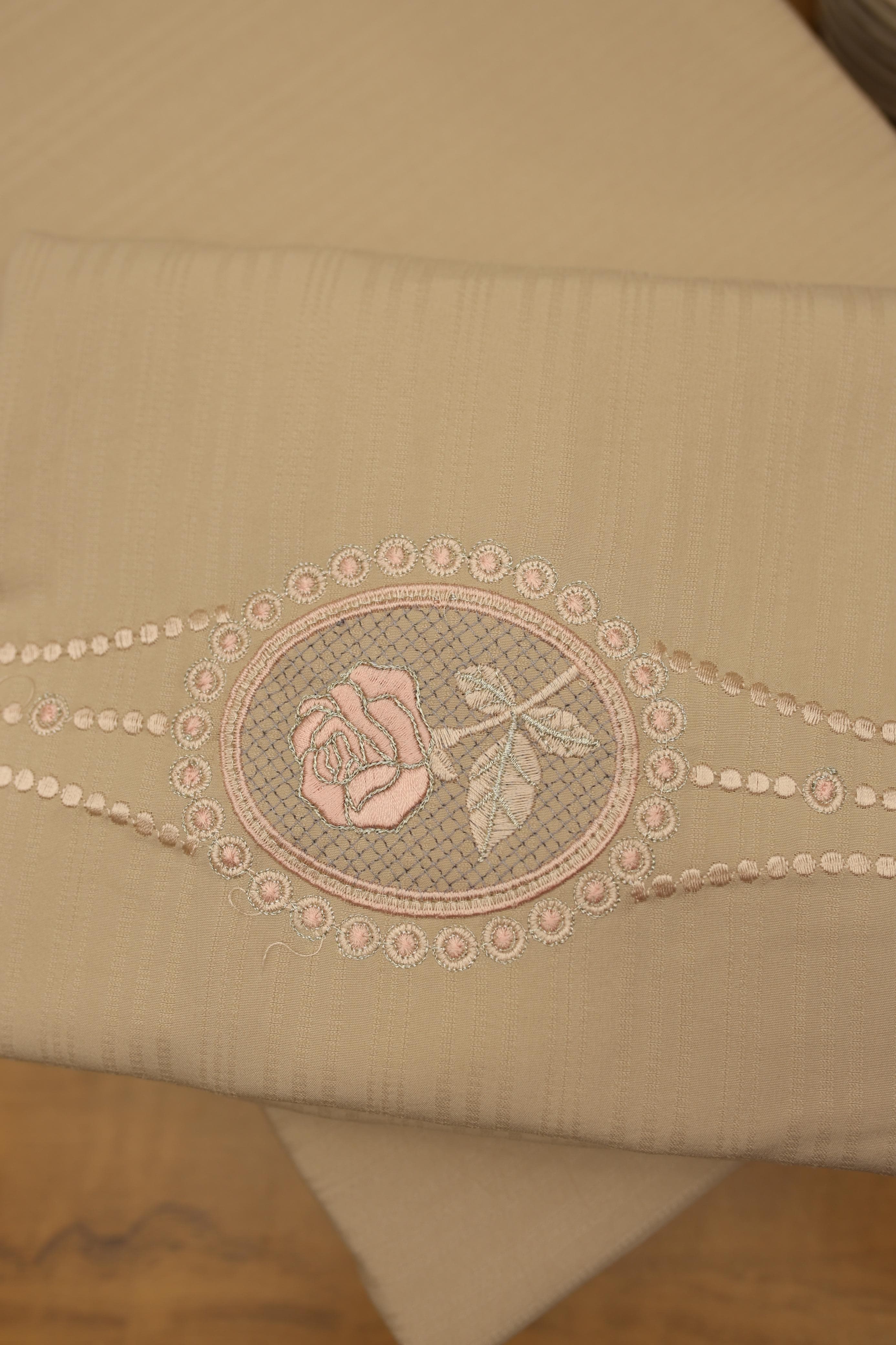 Bedsheets - Queen Premium Embroidery Bedsheet – Blush Rose Solid