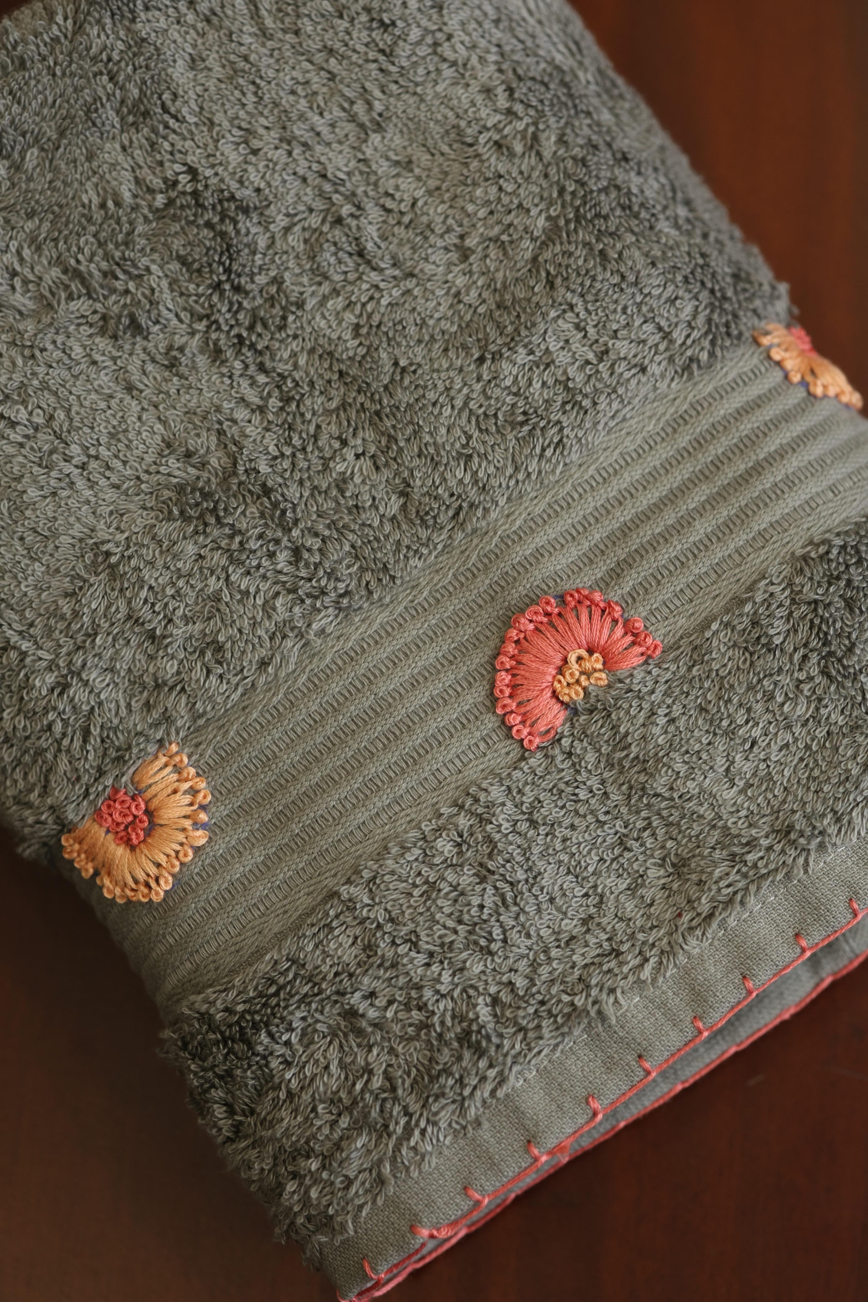 Towels : Embroidery Turkey towels