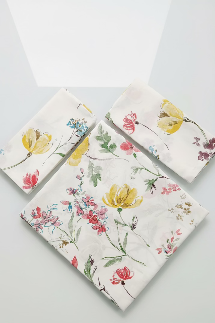 Bedsheets - Queen premium soft cotton bedsheet Digital print DD (cresta) 2.24*2.54 mtr