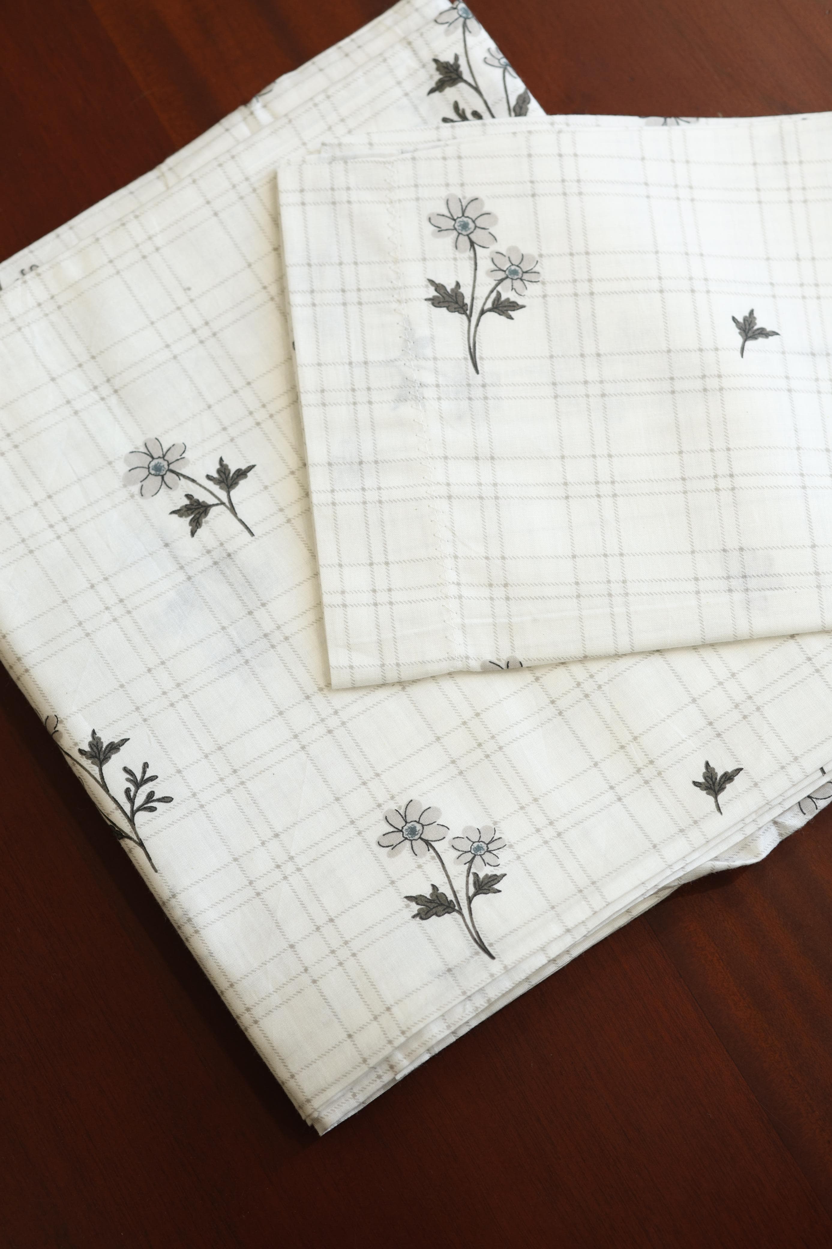 Bedsheet - Single soft cotton scs