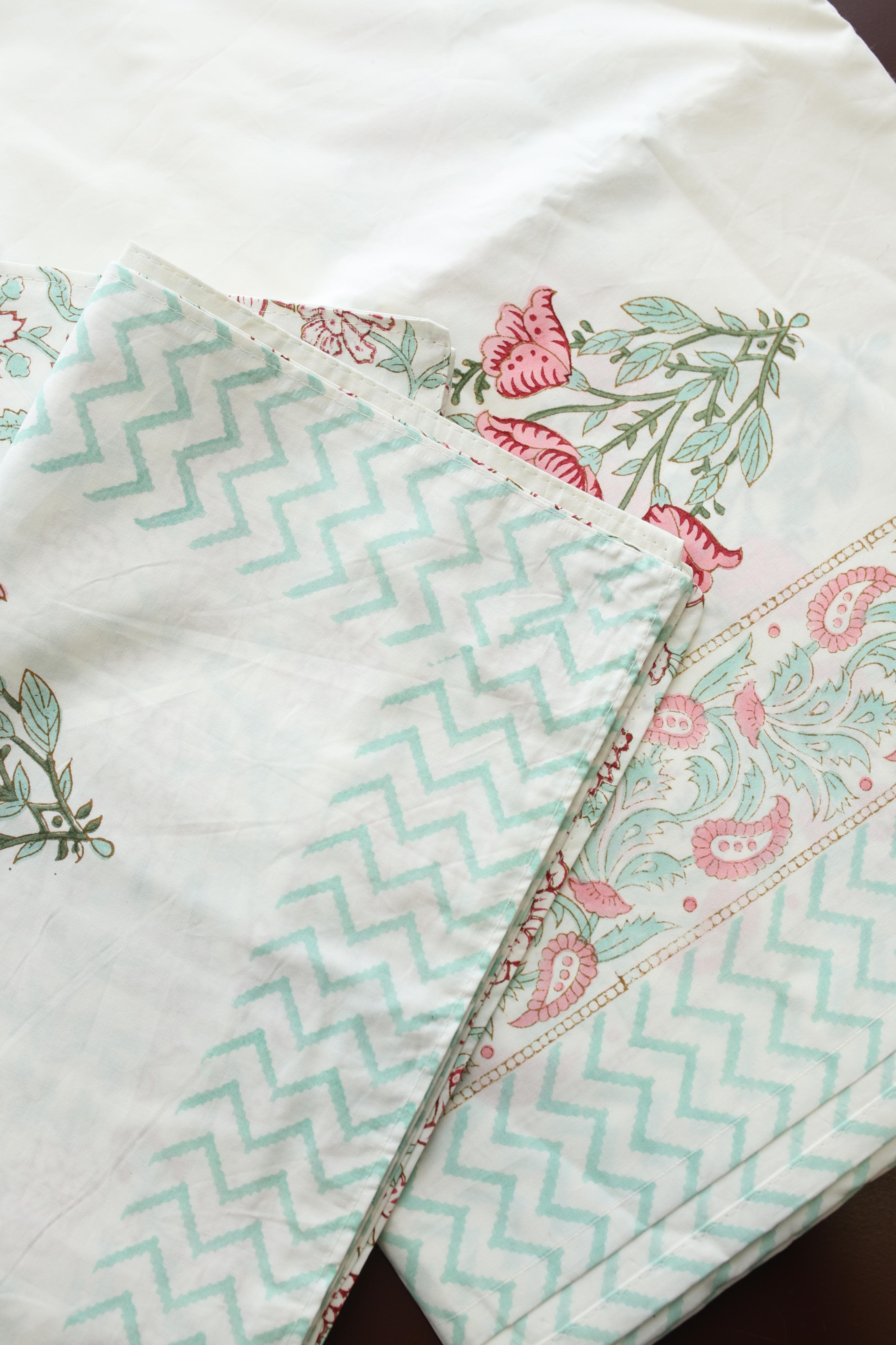 Bedsheets - King percale cotton handblock soft lily  bedsheets