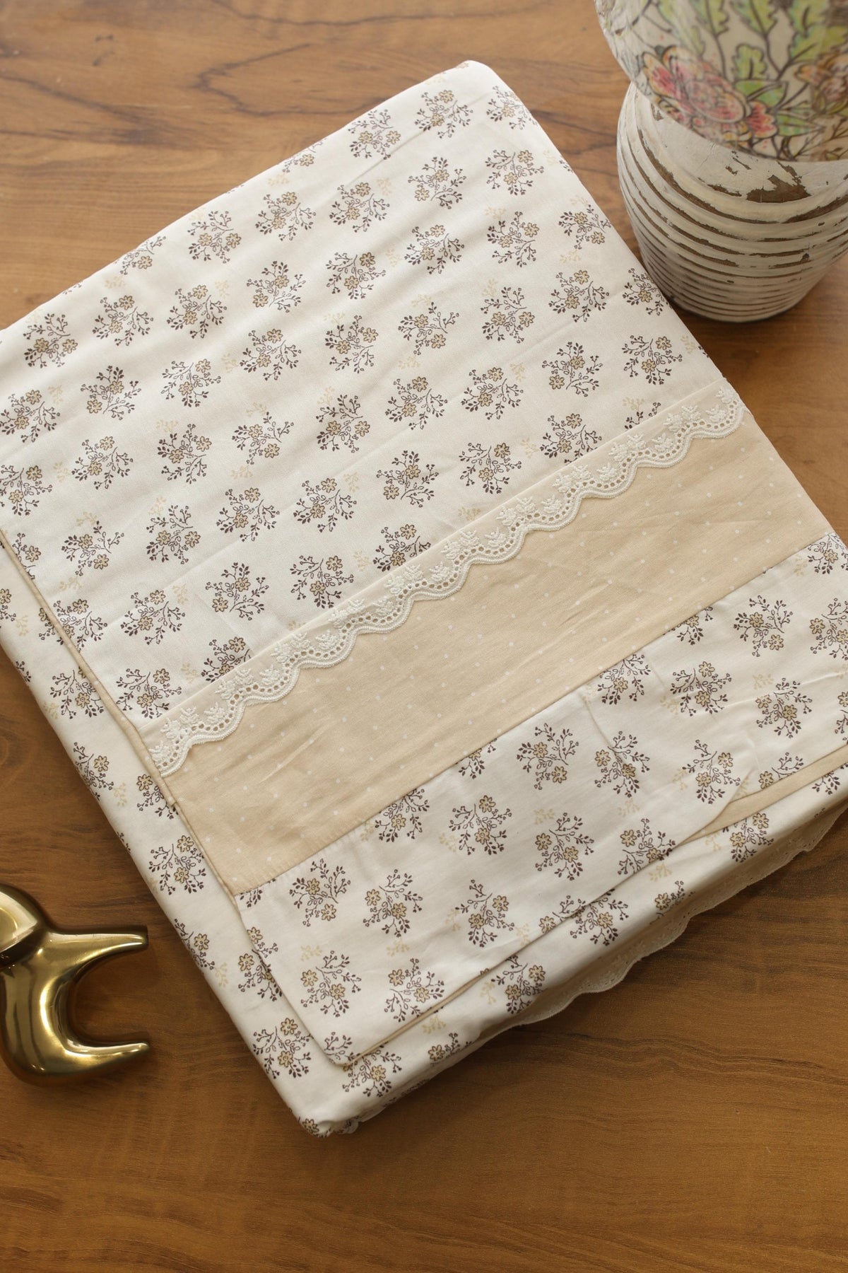 Bedsheets - Premium King cotton lace bedsheets majestic