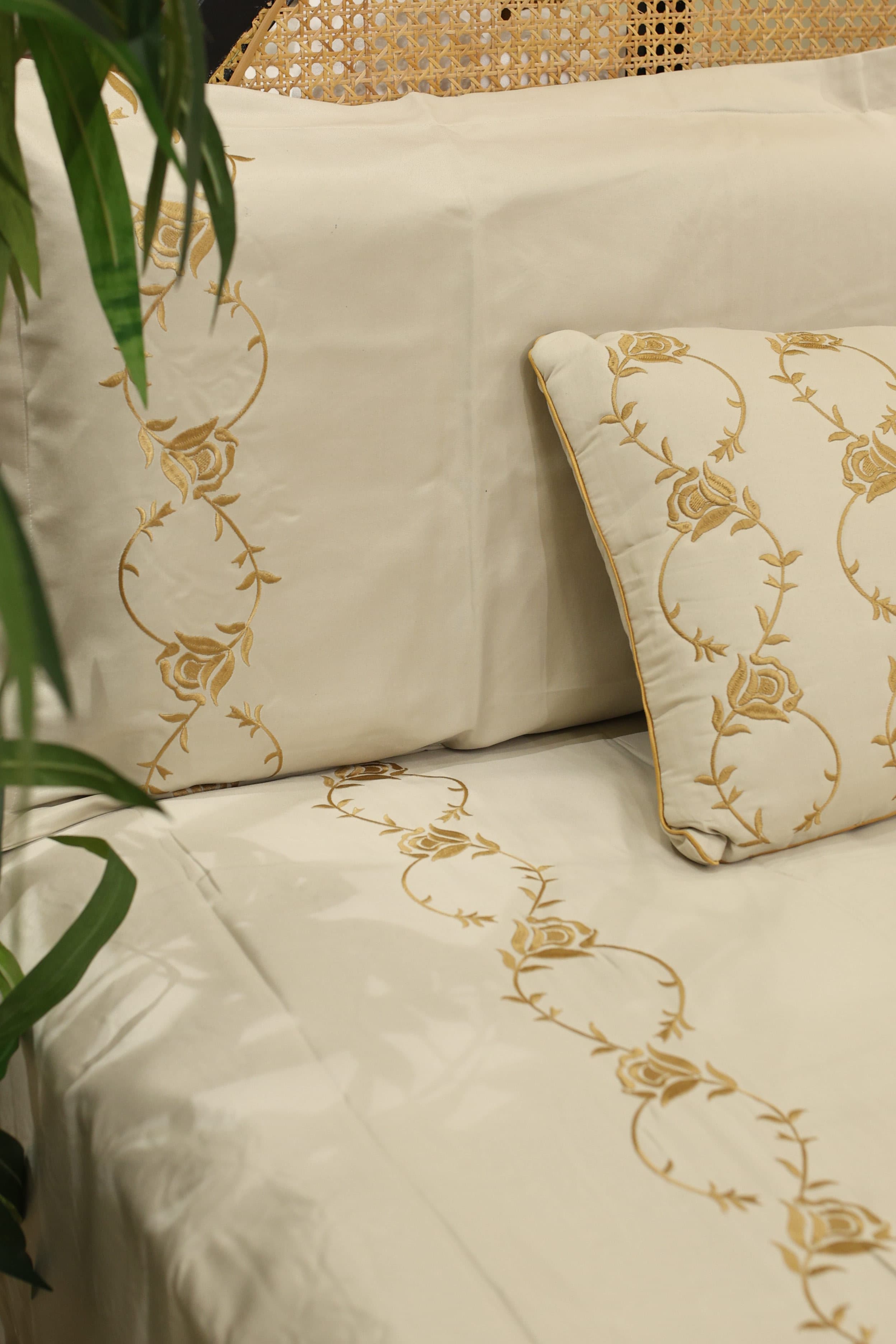 Bedding set Embroidery - King size