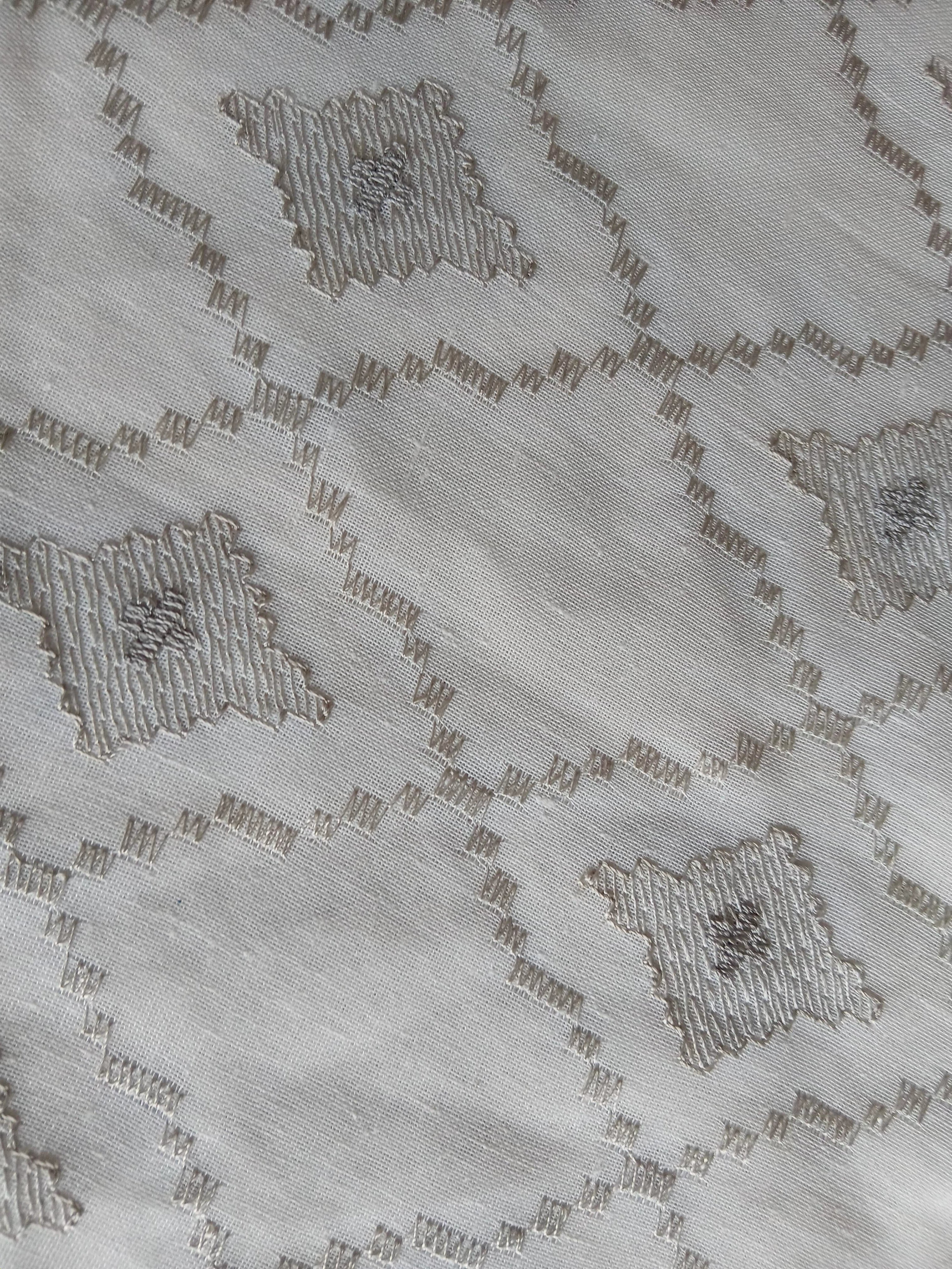 Table runners-8 seater (Embroidery)