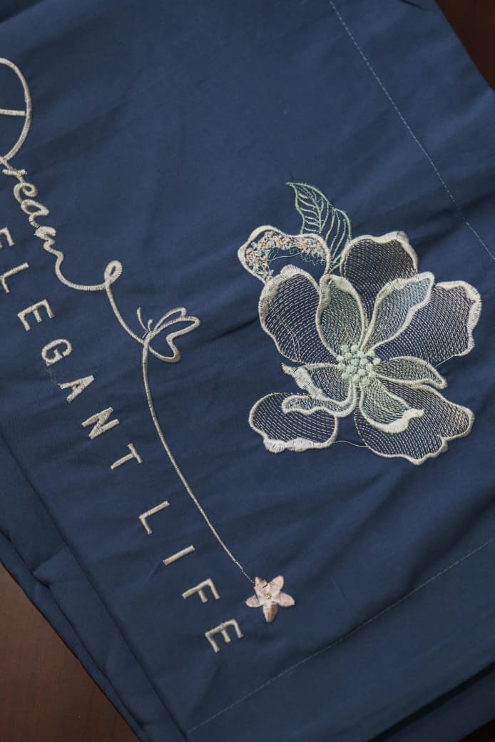 Bedsheet - Elegant King Bedsheets