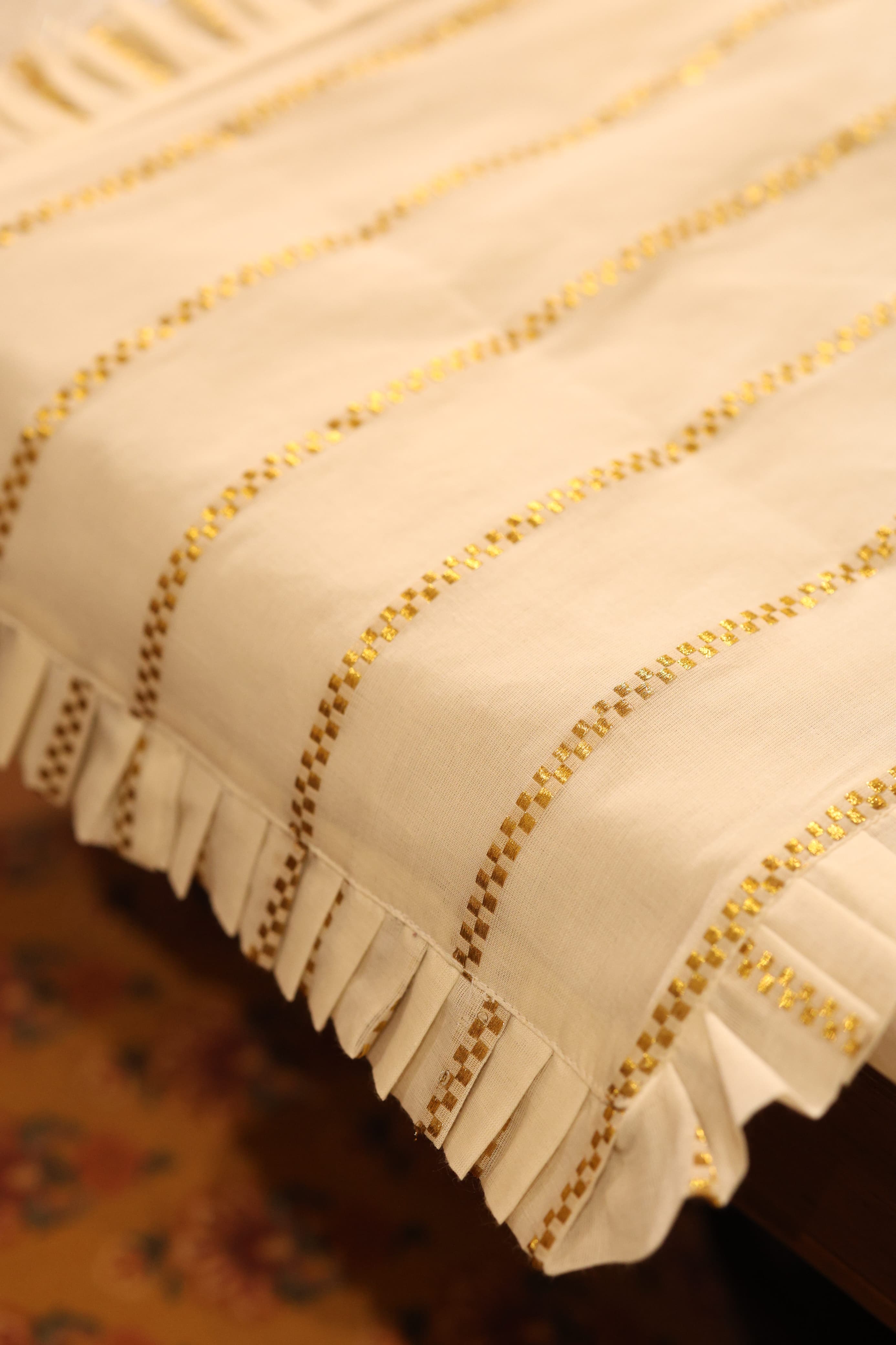 Onam Striped Table Runner with Ruffled Edges - 4 seater