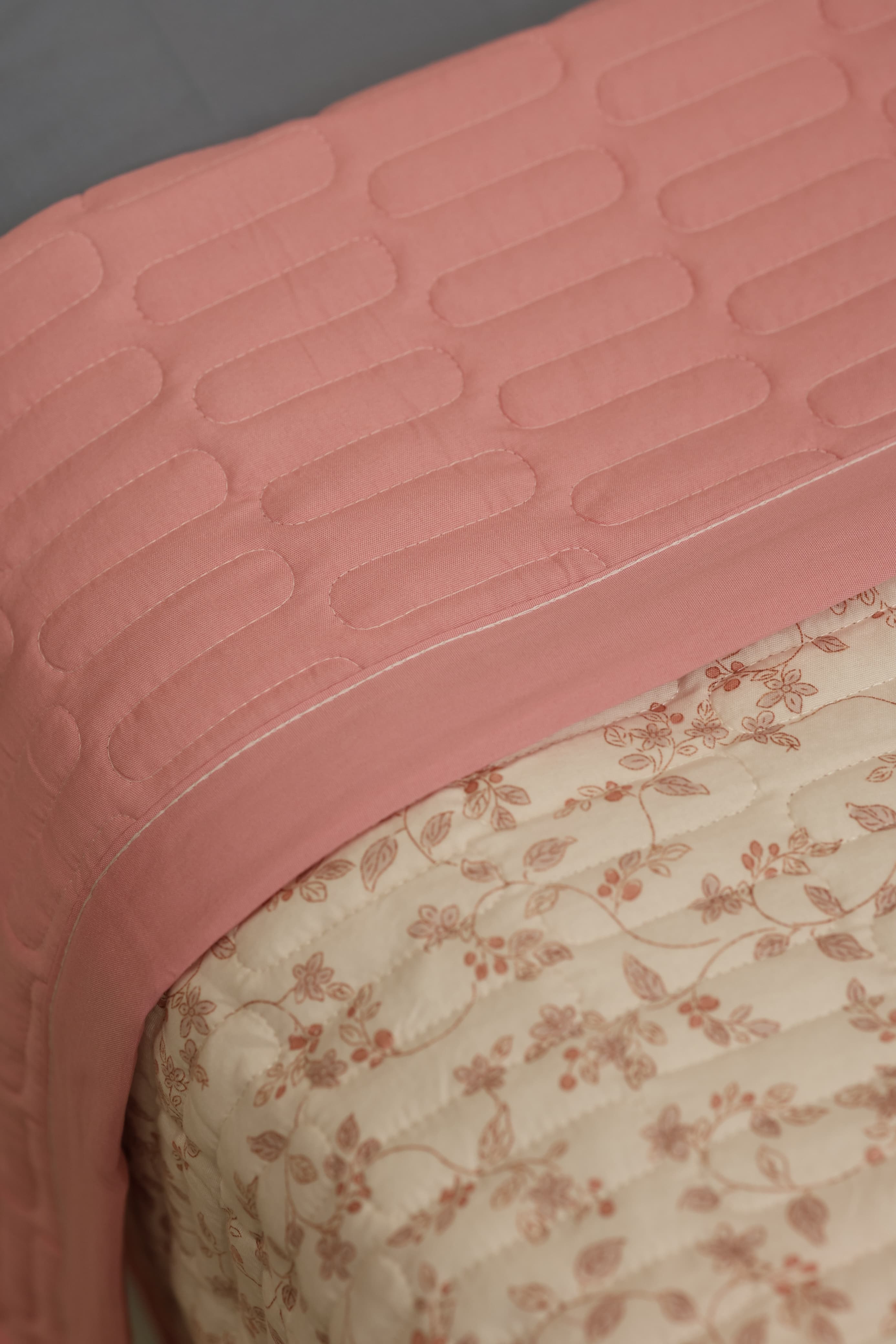 Premium bedcover
