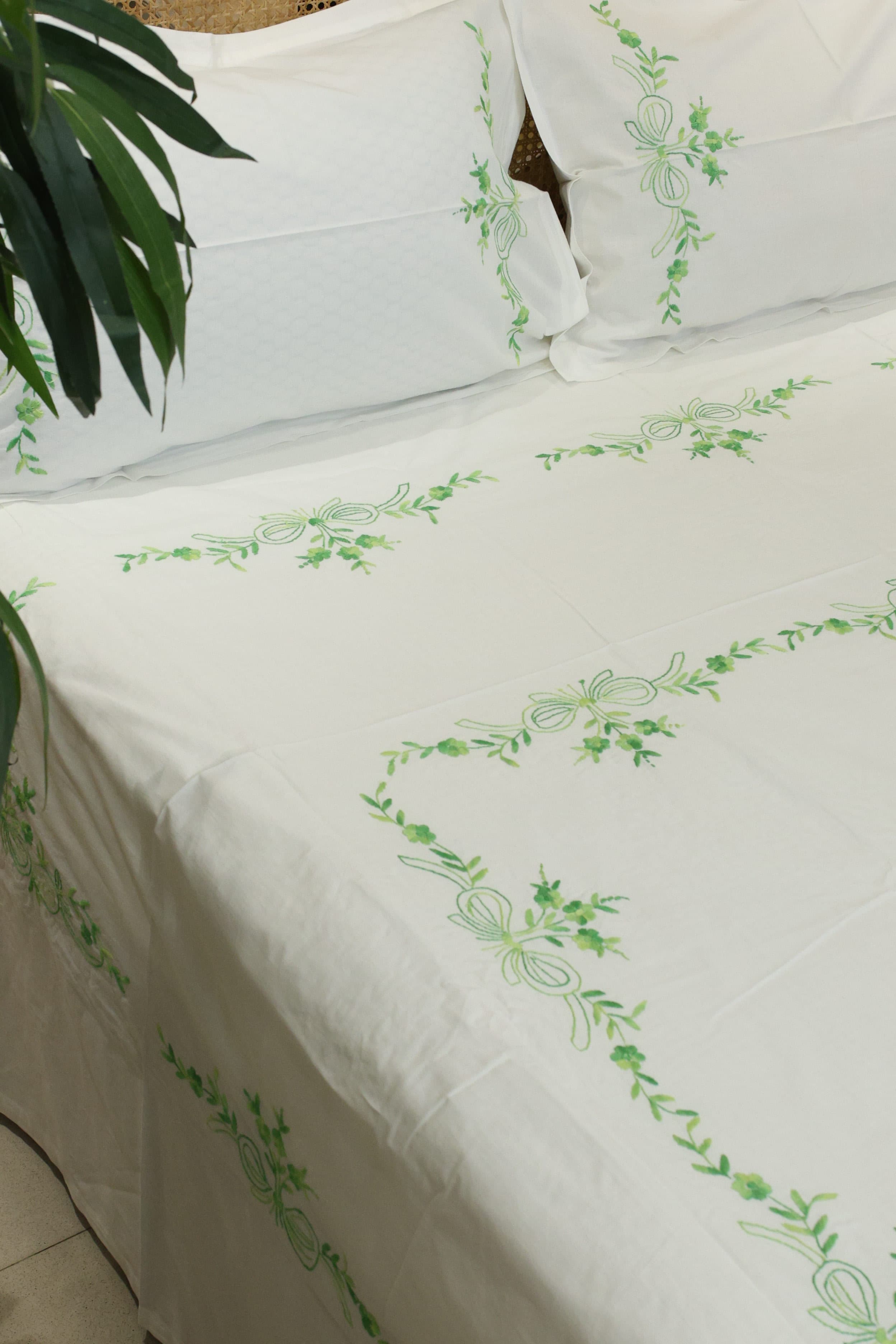 Premium Hand Embroidery Cotton King Size Bedsheet Set with 2 Pillow Covers HEK