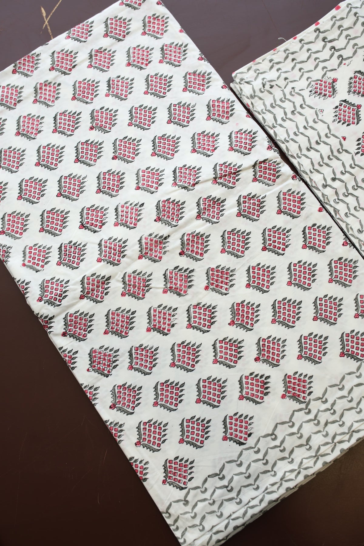 Bedsheets - King percale cotton handblock soft lily  bedsheets