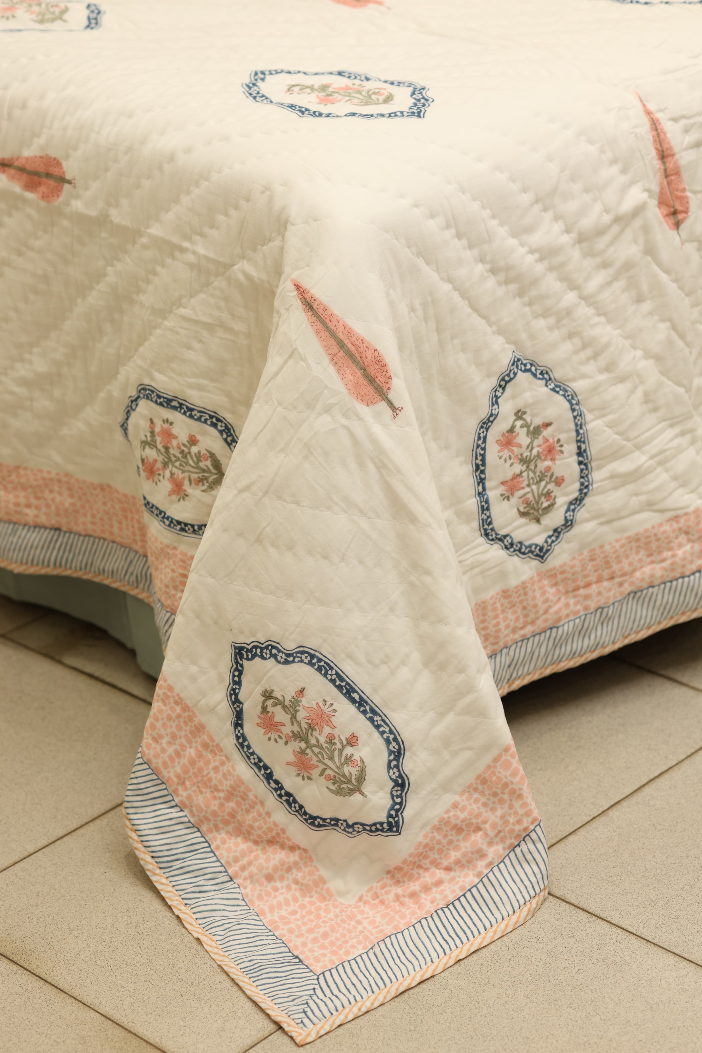 Premium Cotton handblock Print Double Quilt